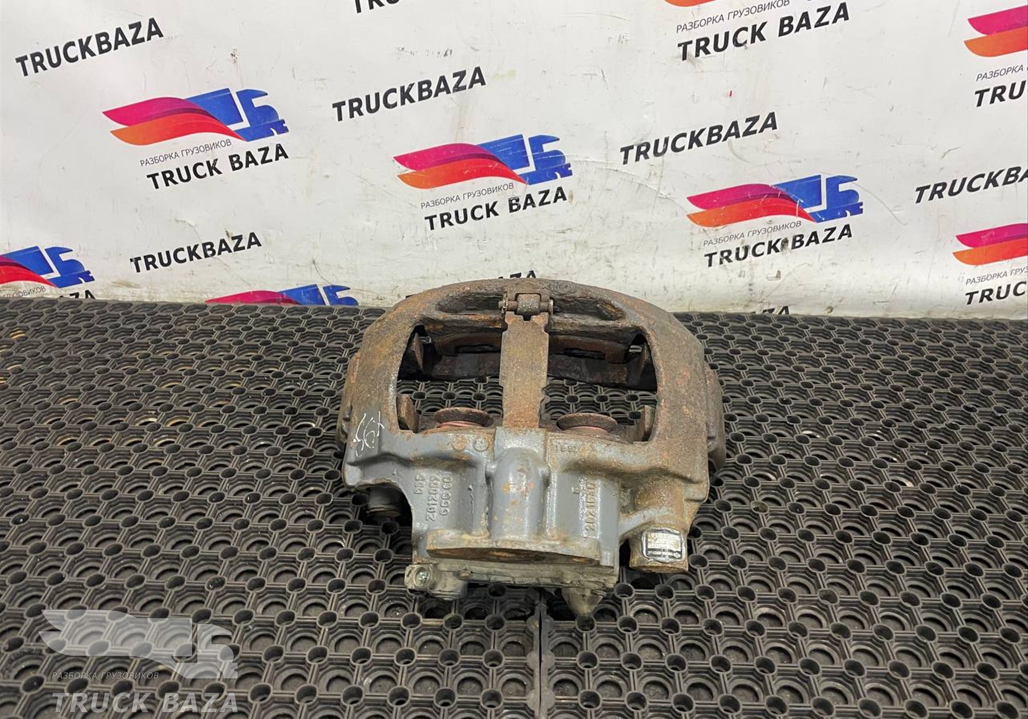 1658010 Суппорт передний правый/задний левый для Daf XF105 (с 2005)