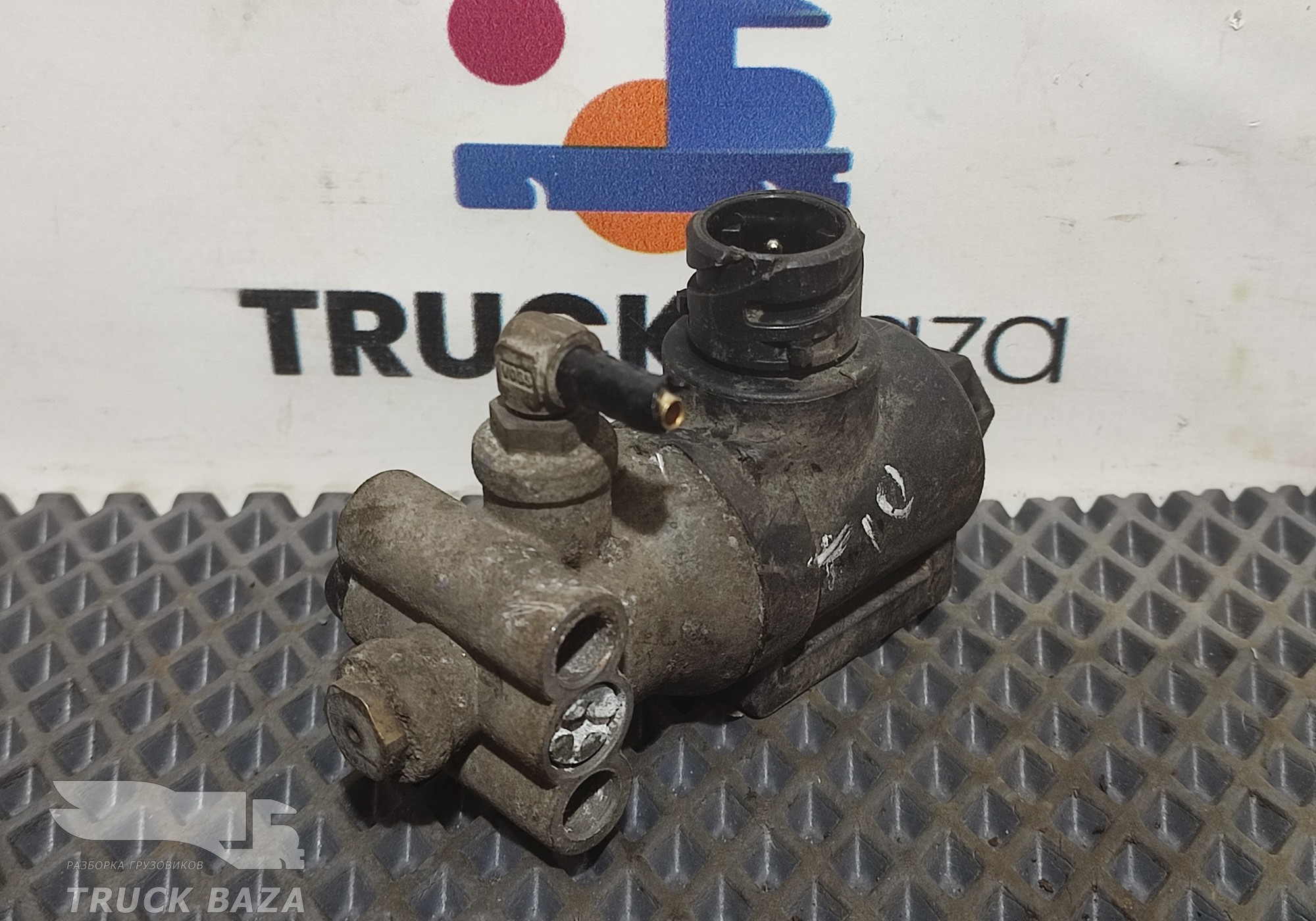 811W521606115 Клапан электромагнитный для Sinotruk Sitrak C7H