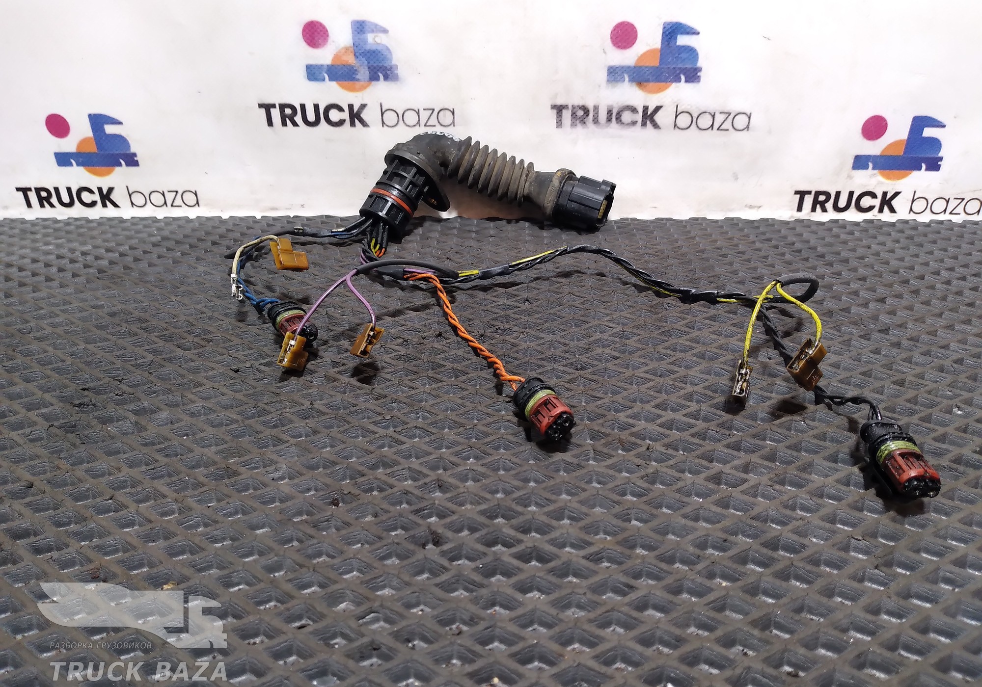 1625019 Проводка форсунок 4-5-6 для Daf XF105