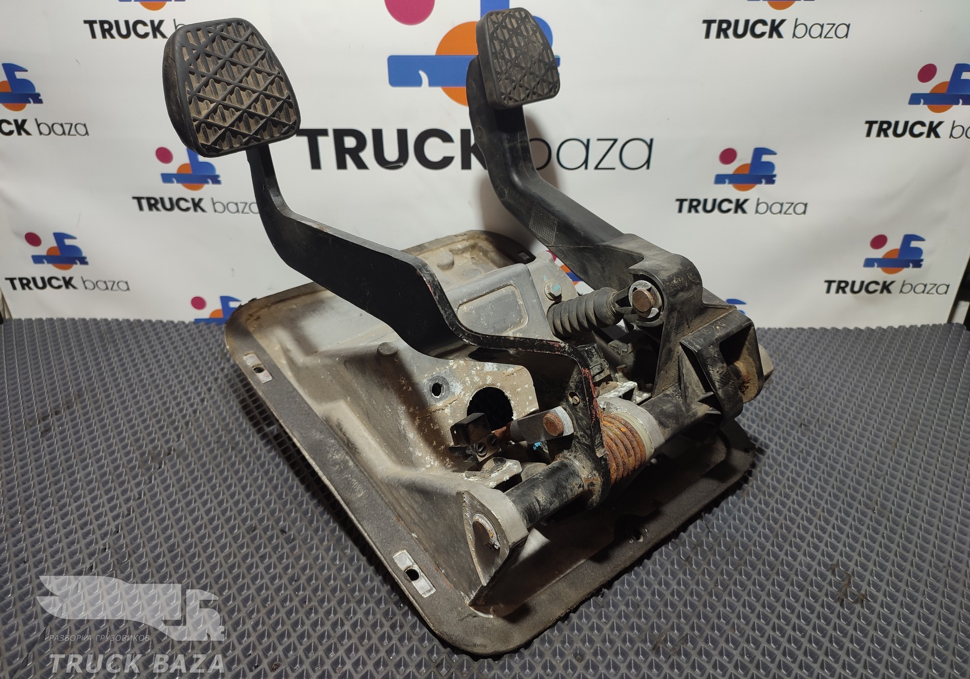 9402940701 Блок педалей для КАМАЗ