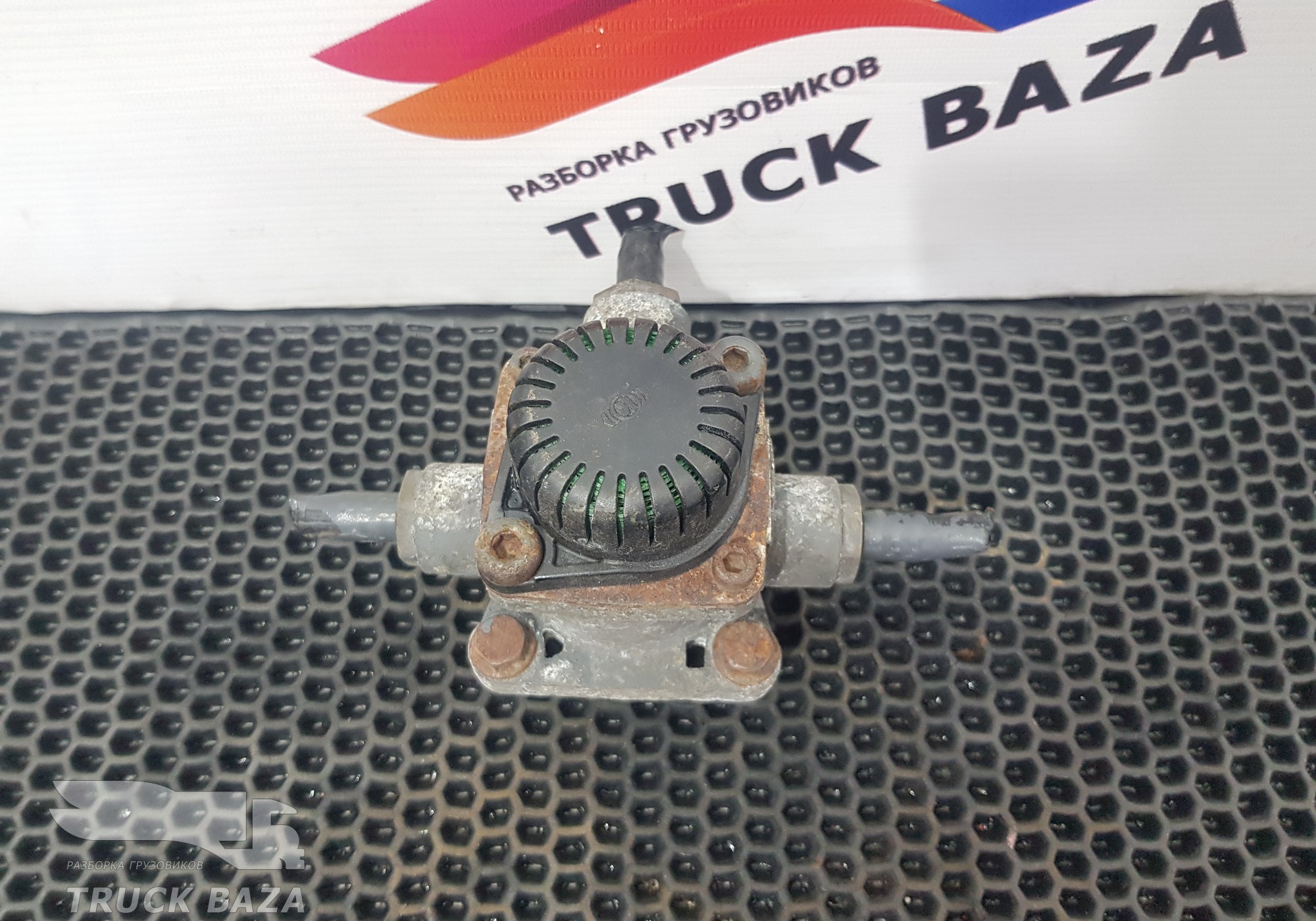 1927394 Клапан ускорительный для Daf 95