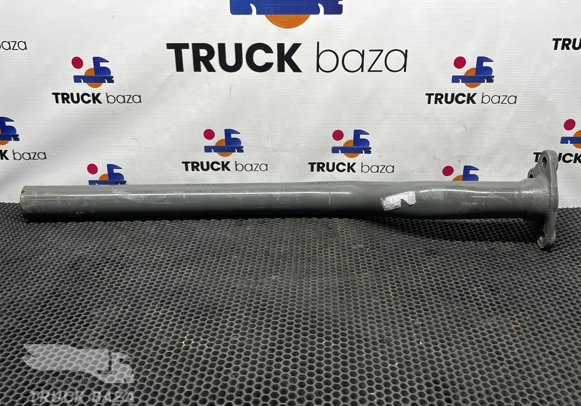 YZ992595000001 Кронштейн крыла заднего для Sinotruk Sitrak C7H