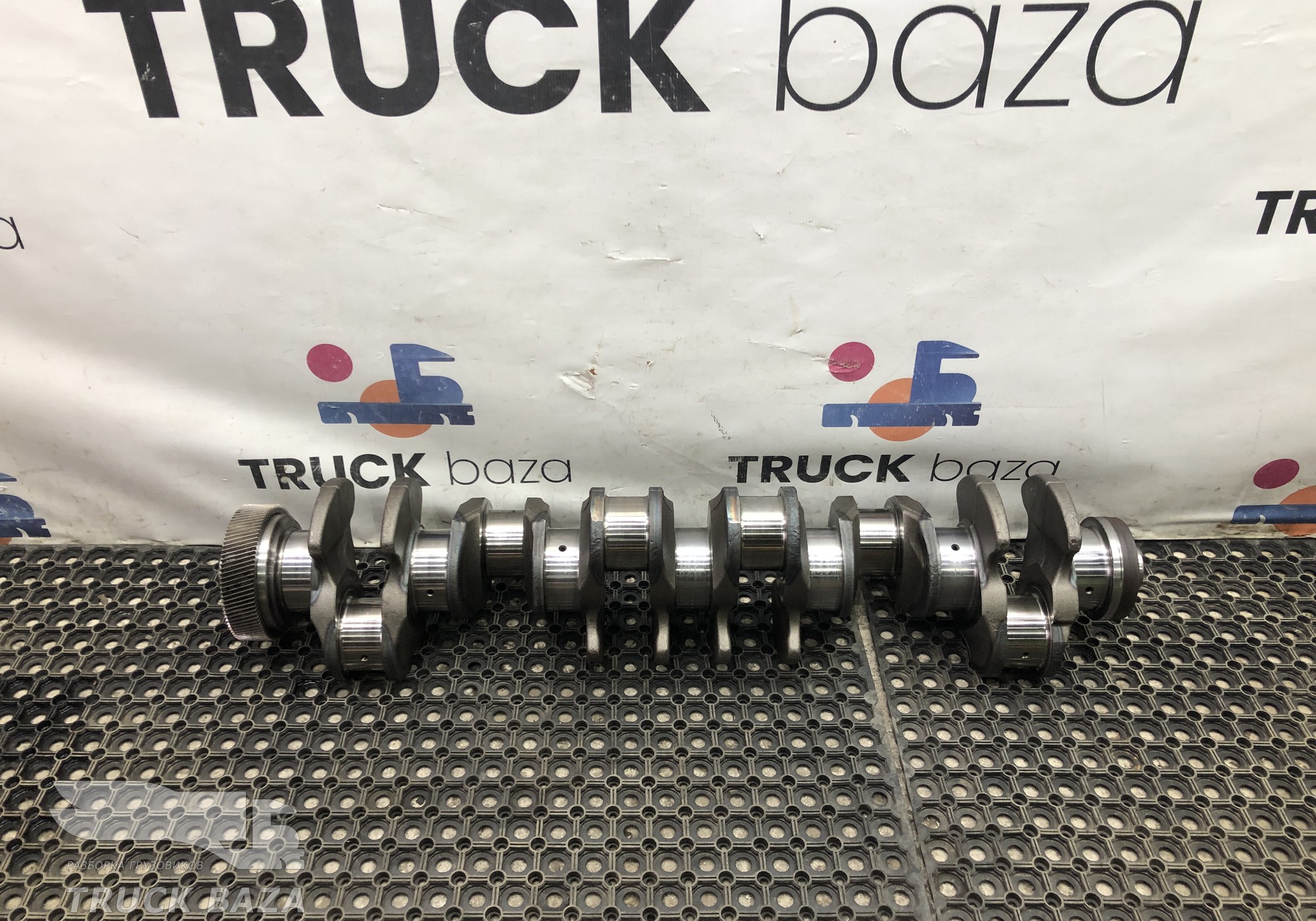 2507706 Коленвал DC13