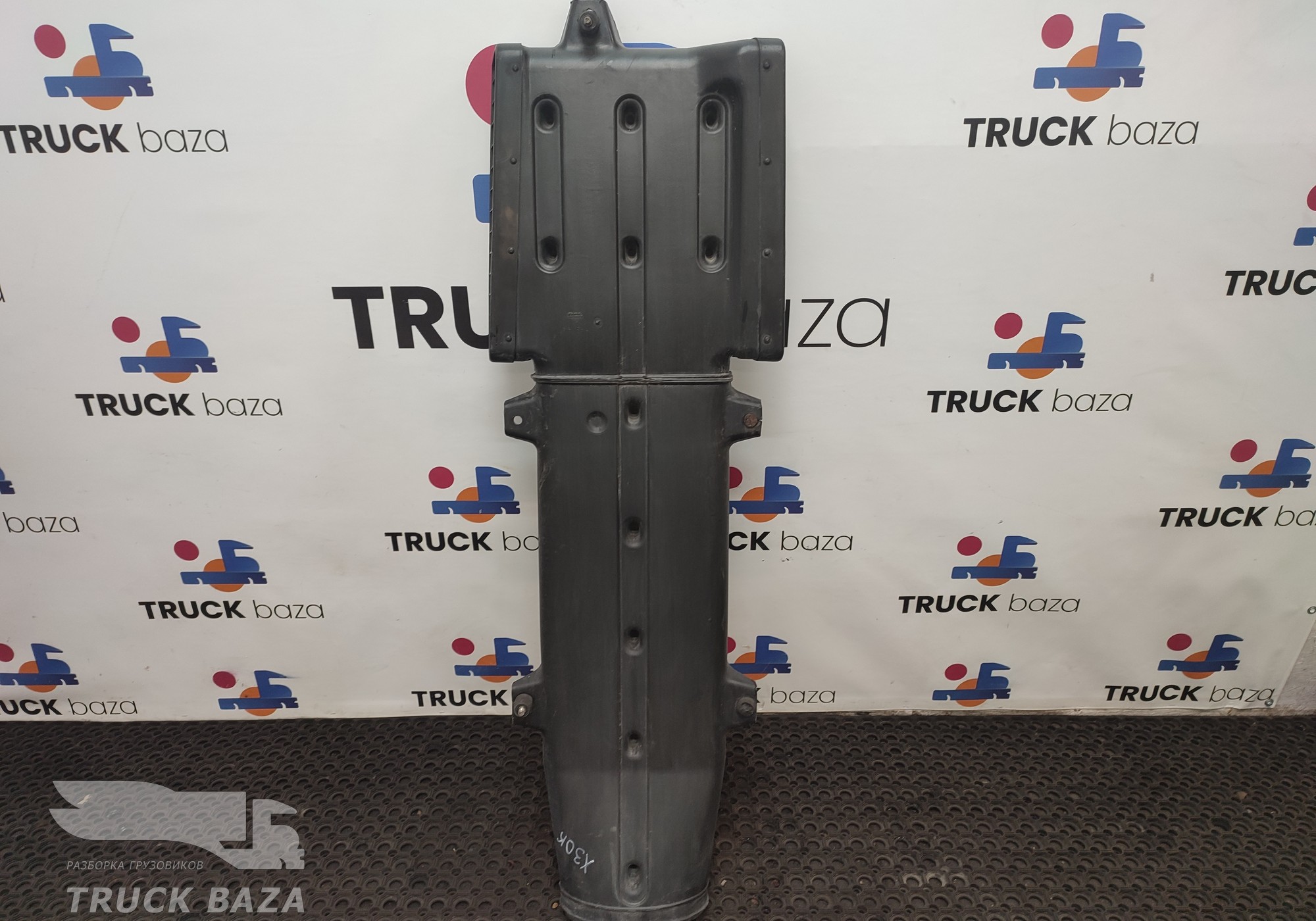 1326237 Воздухозаборник для Daf XF105 (с 2005)