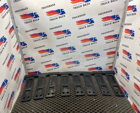 WG9925954015 Крепление крыла заднего для Sinotruk Sitrak C7H