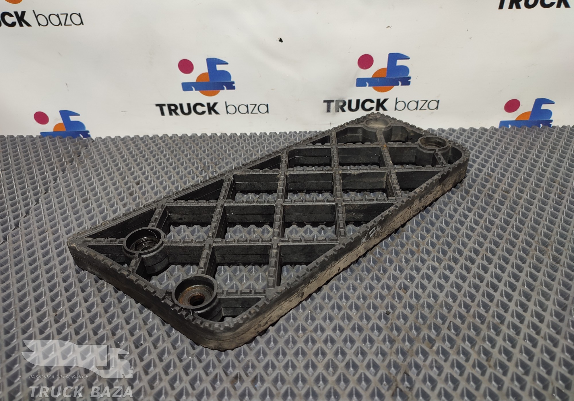 5490840501710 Площадка подножки для КАМАЗ 5490 (с 2013)