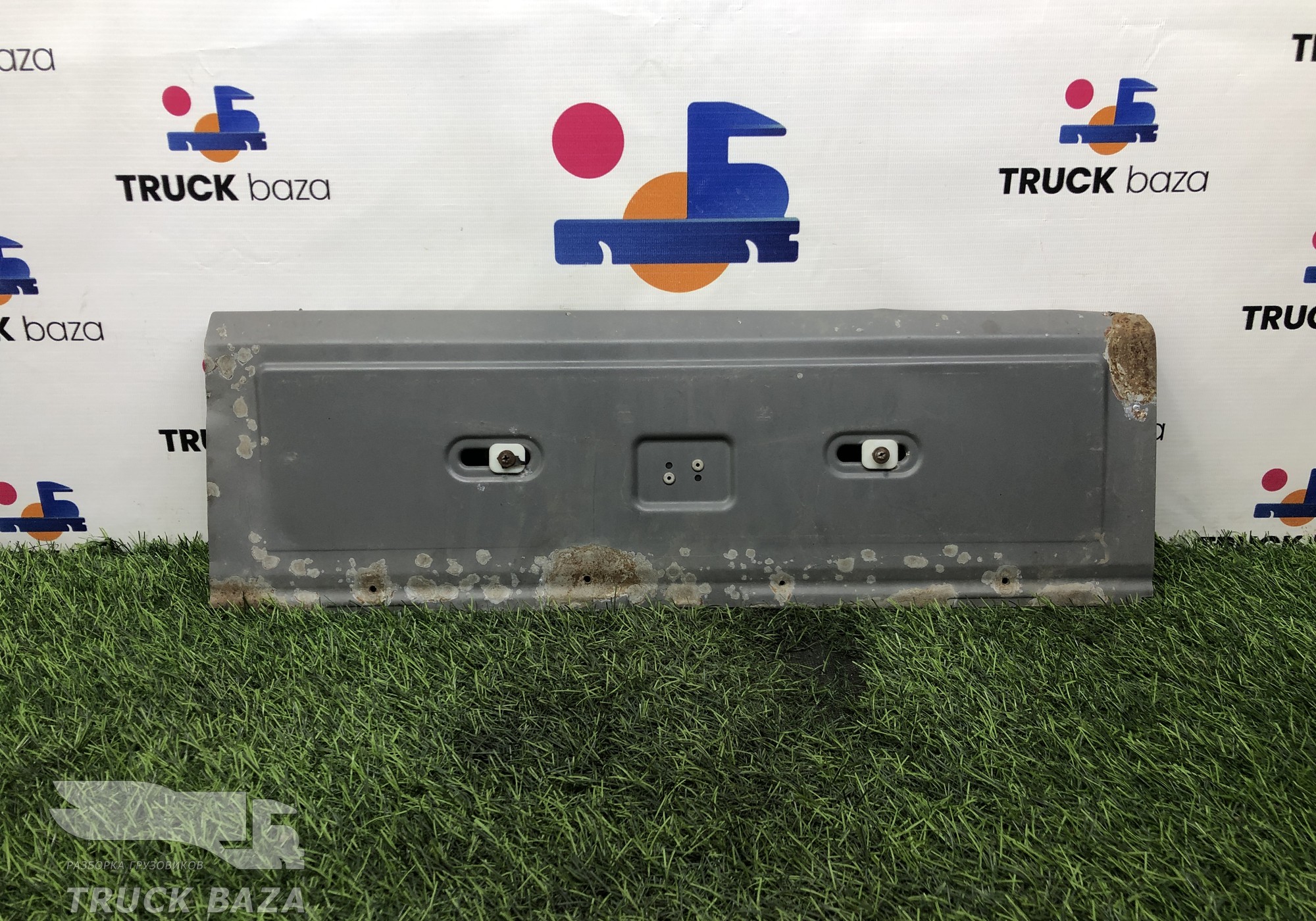 A9438850326 Накладка переднего бампера для Mercedes-Benz Actros MP1 (с 1996 по 2003)