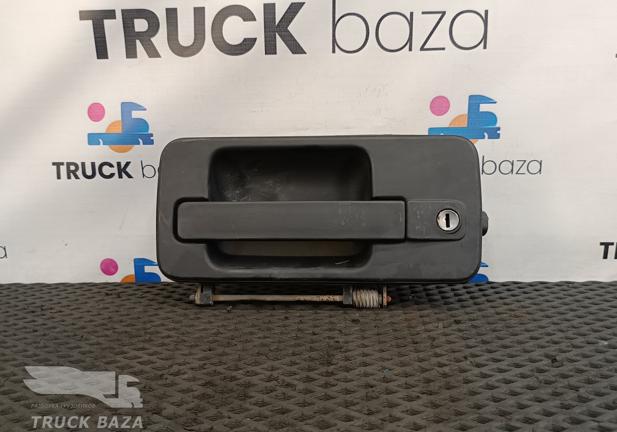 9417600459 Ручка двери наружная левая для Mercedes-Benz Actros MP1 (с 1996 по 2003)