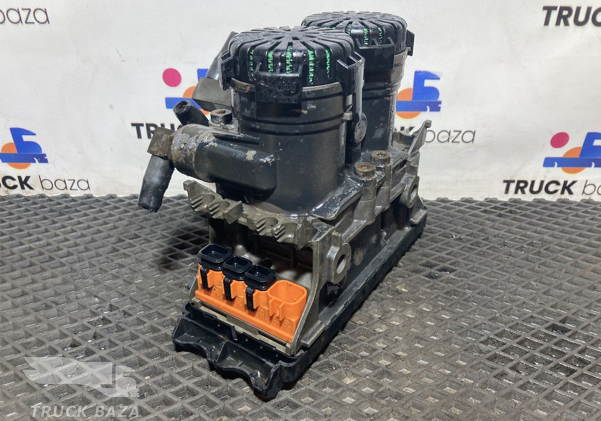 K037827 Кран модулятор EBS задний для Ford F-MAX (с 2018)