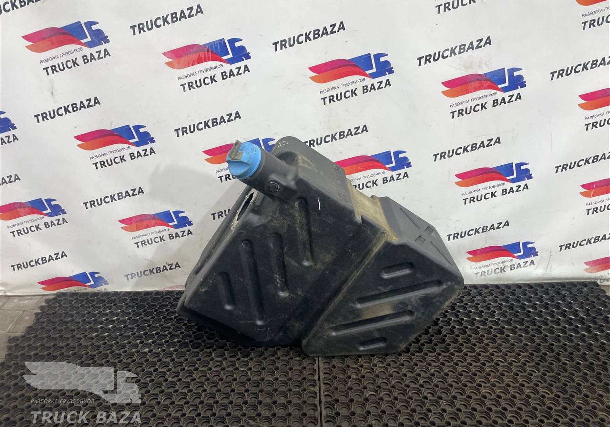 JC465J250AB Бак AdBlue для Ford F-MAX (с 2018)