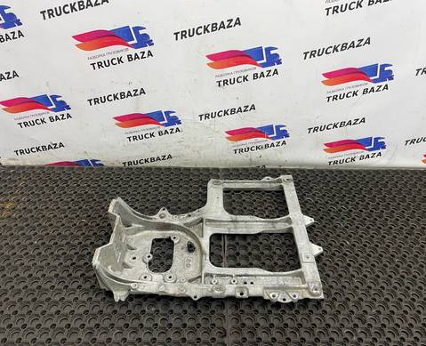 81612430206 Кронштейн крыла переднего для Man TGX TG3 (с 2020)