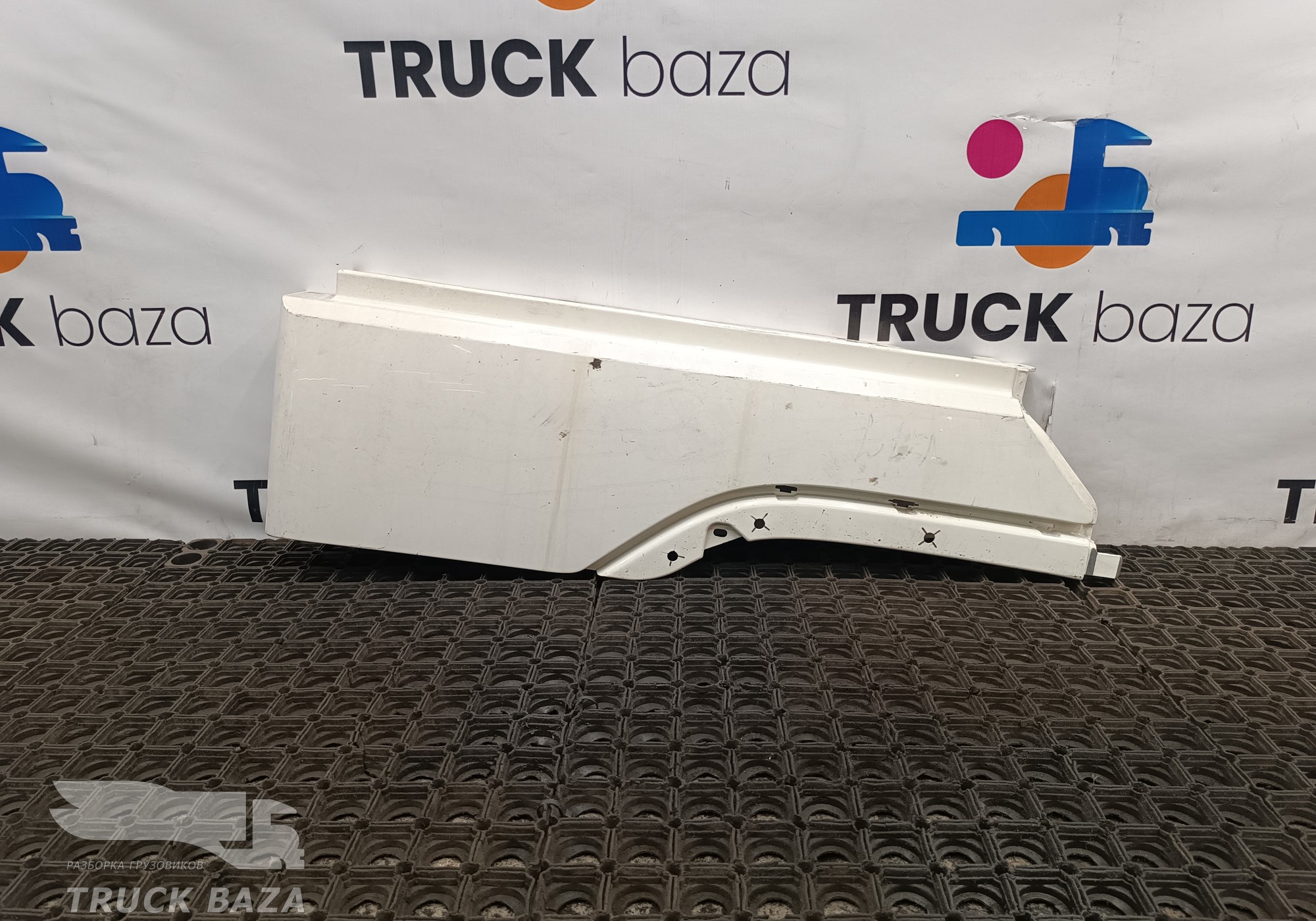 3175930 Продолжение крыла правое для Volvo FM III (с 2013)