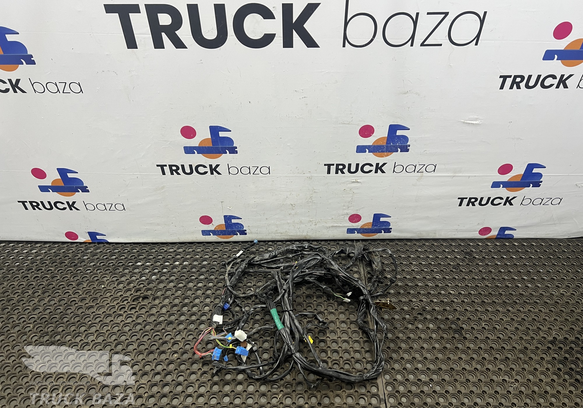 498381 Проводка шасси