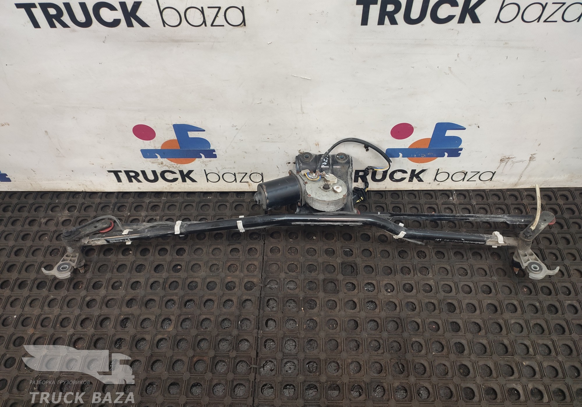 23590683 Трапеция стеклоочистителей для Volvo FH 4 (с 2012)