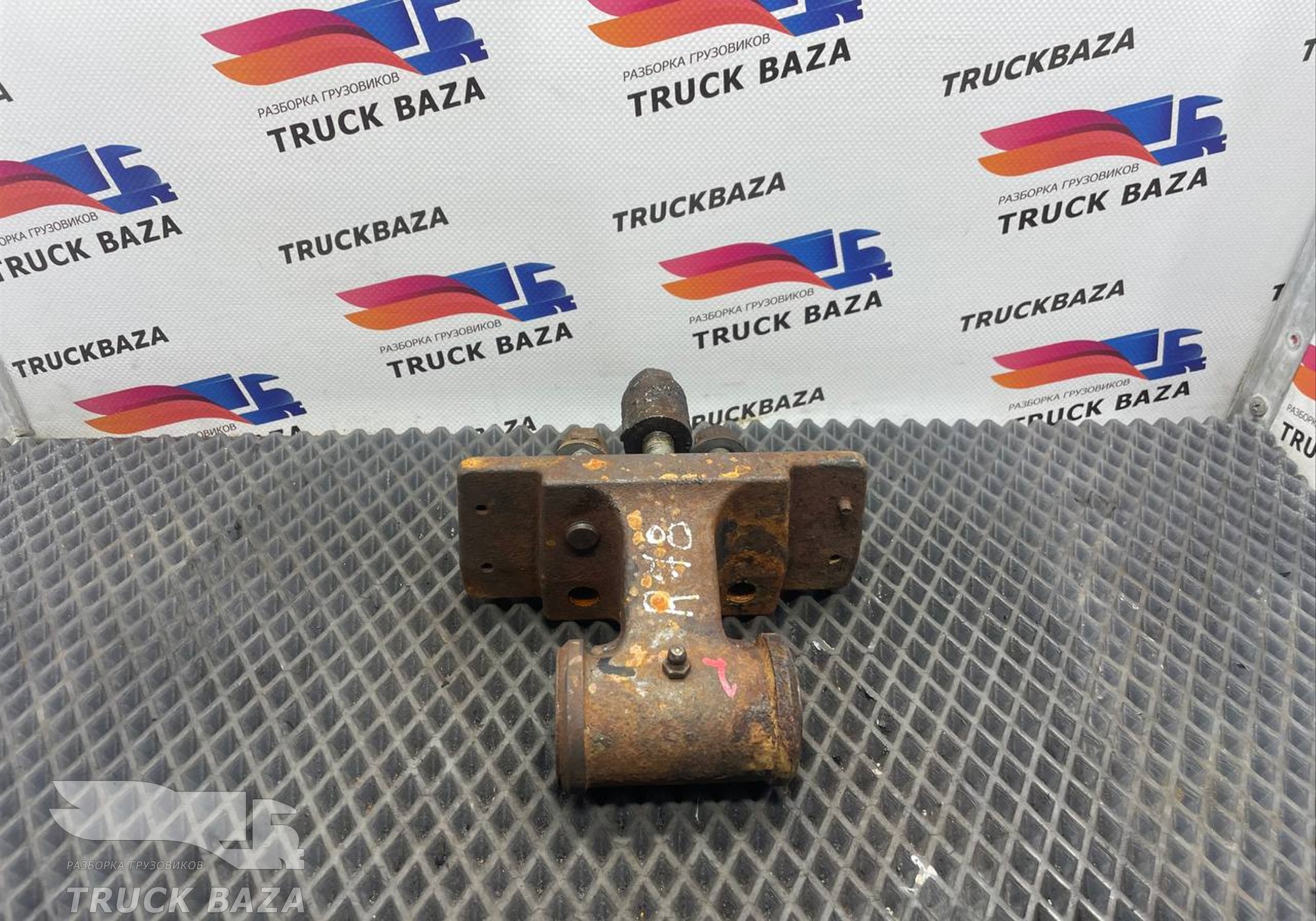 5010552266 Кронштейн торсиона для Renault Premium II (с 2005 по 2013)