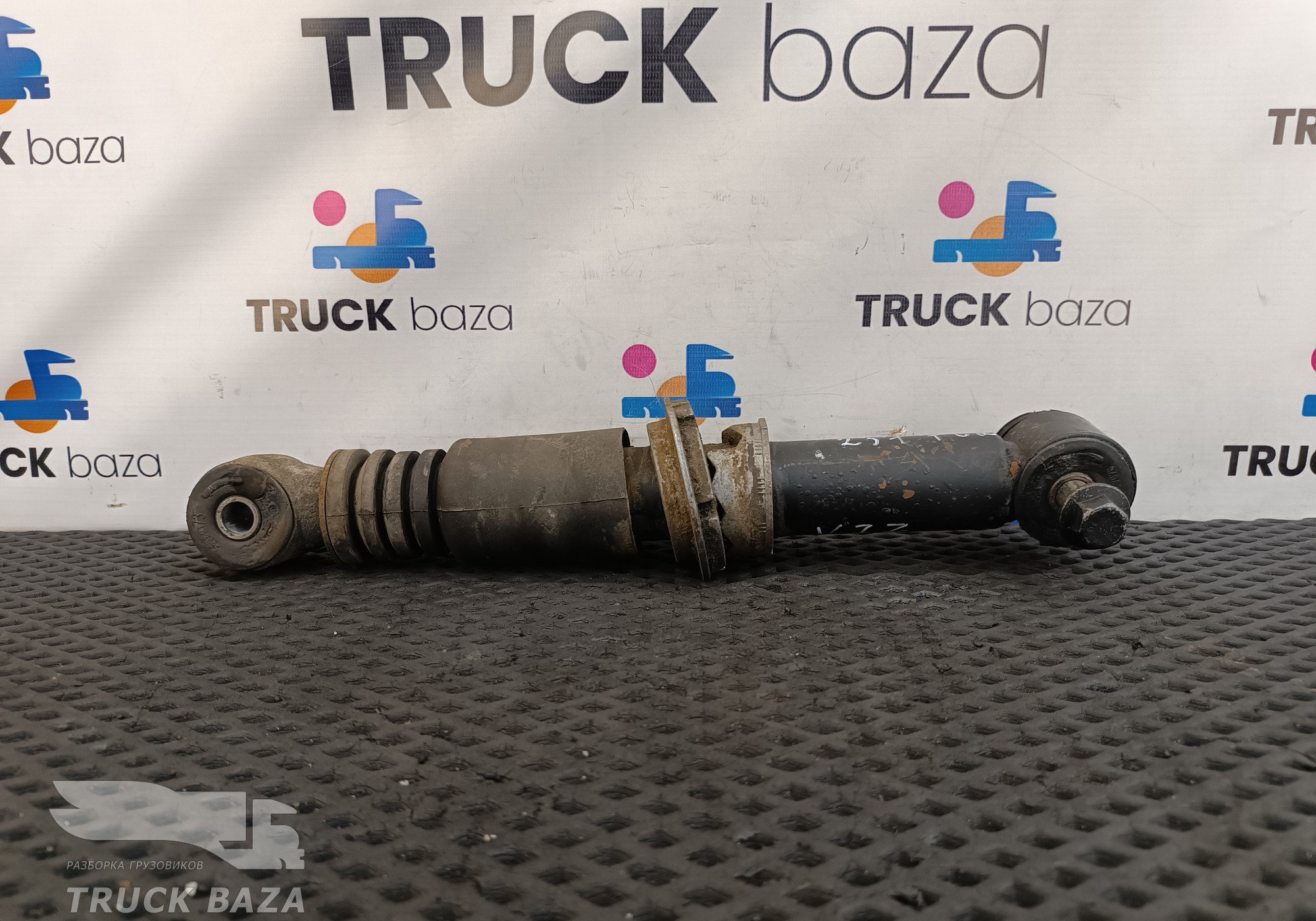 21137458 Амортизатор задний для Volvo FH 2 (с 2002 по 2008)
