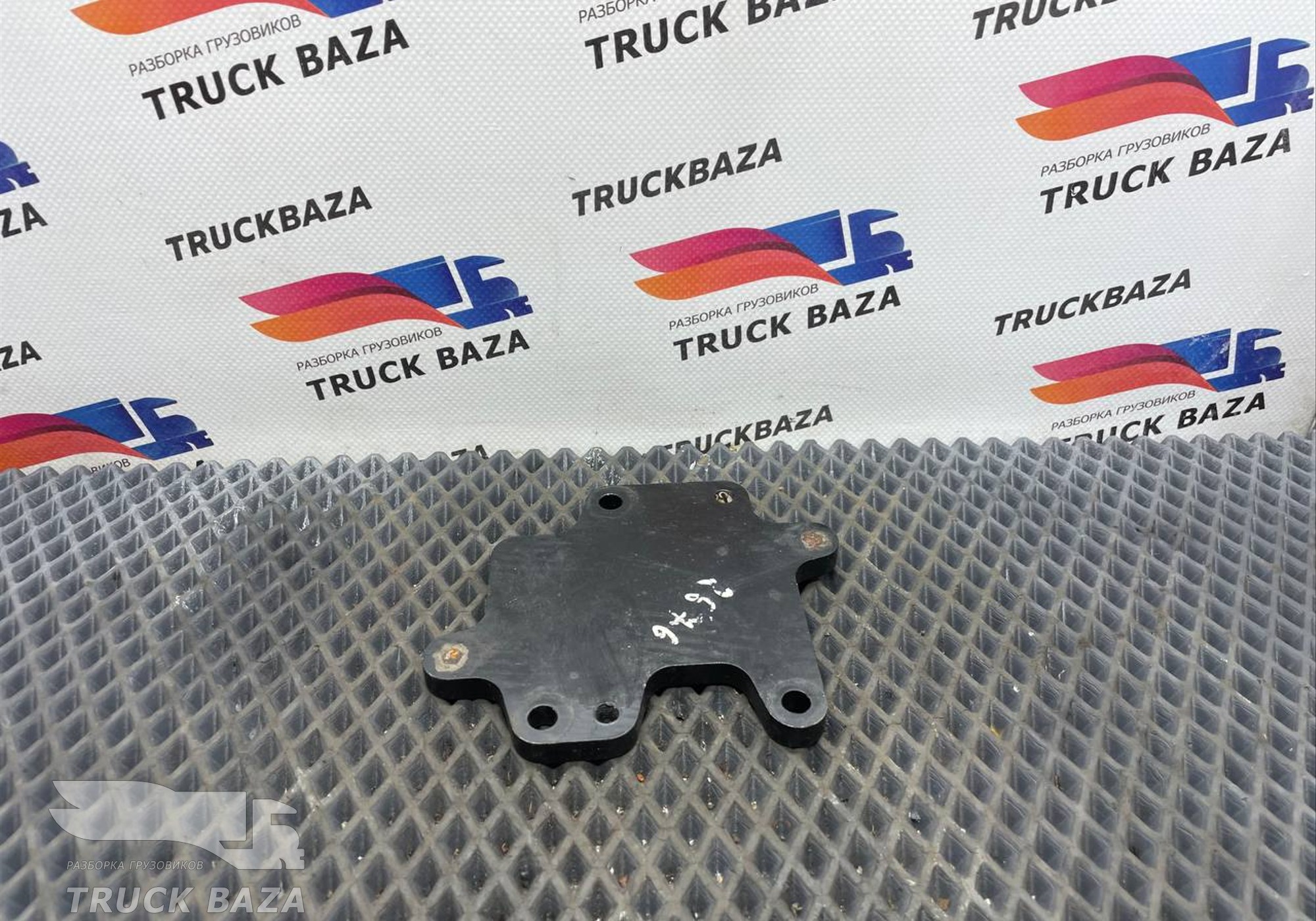 51152400174 Кронштейн датчика NOX для Man TGX II (с 2012)