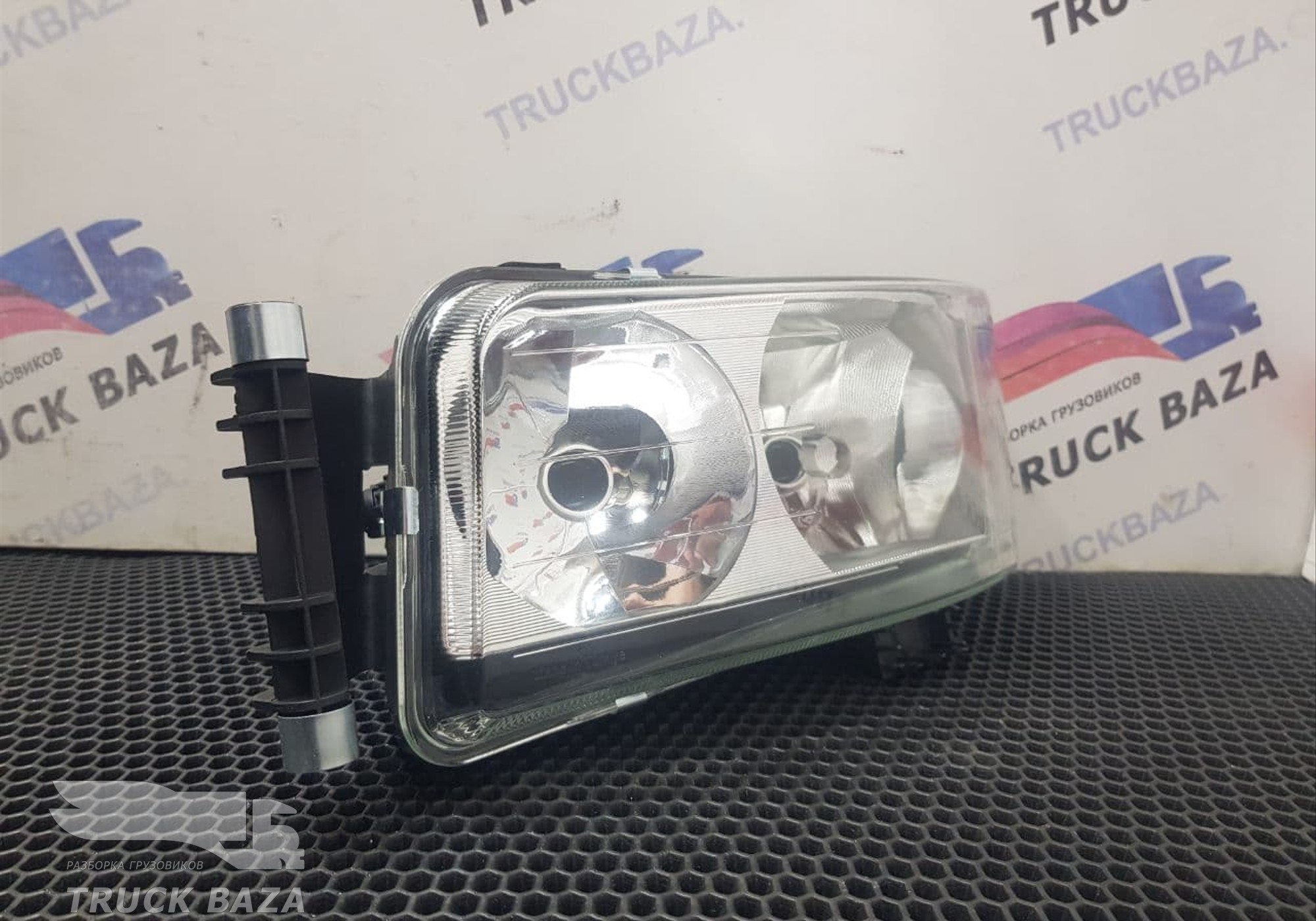 505549 Фара левая для Man TGL