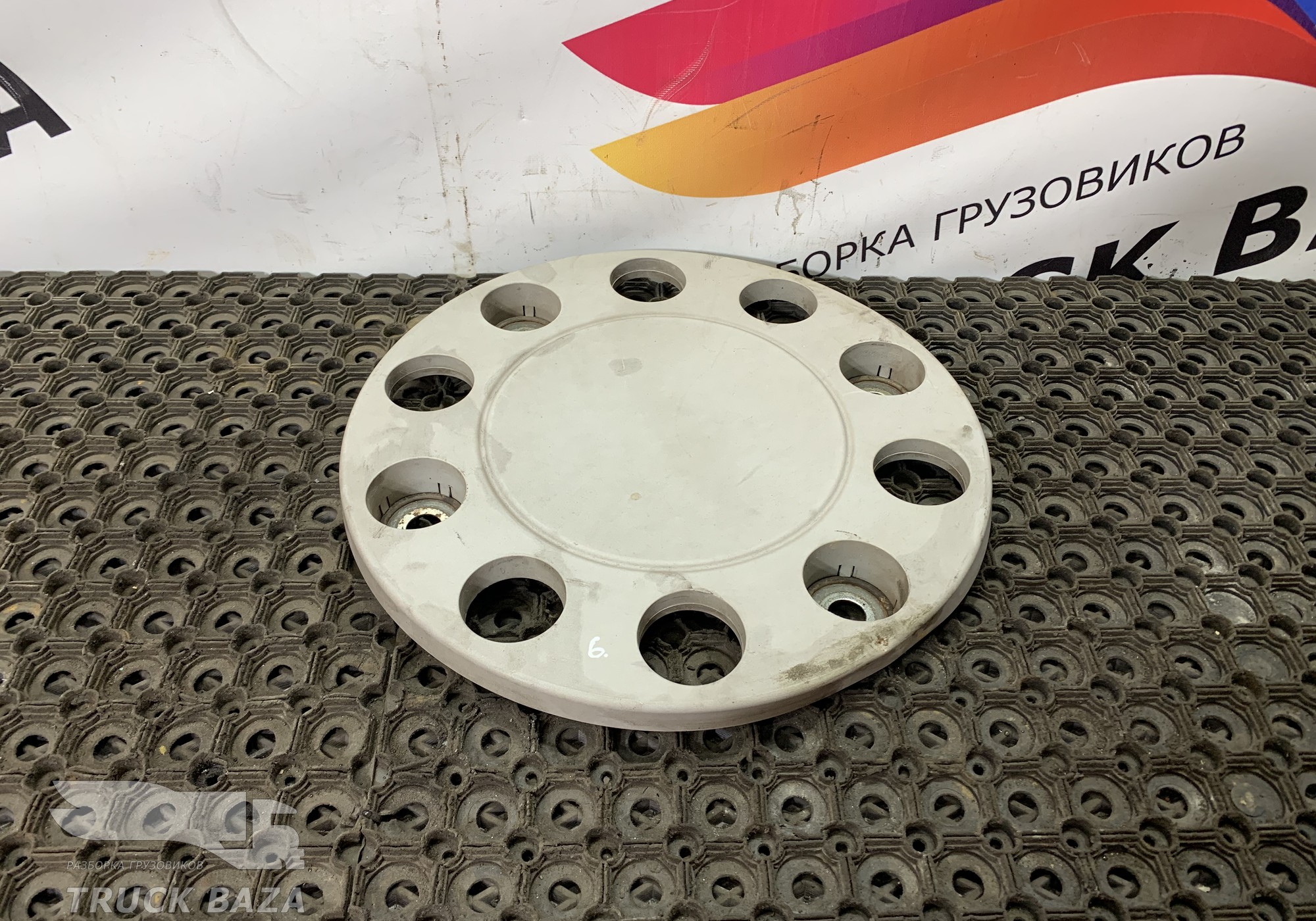 5010457292 Колпак декоративный для Renault Magnum