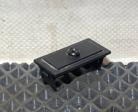 812W255036101 Заглушка кнопки для Sinotruk Sitrak C7H