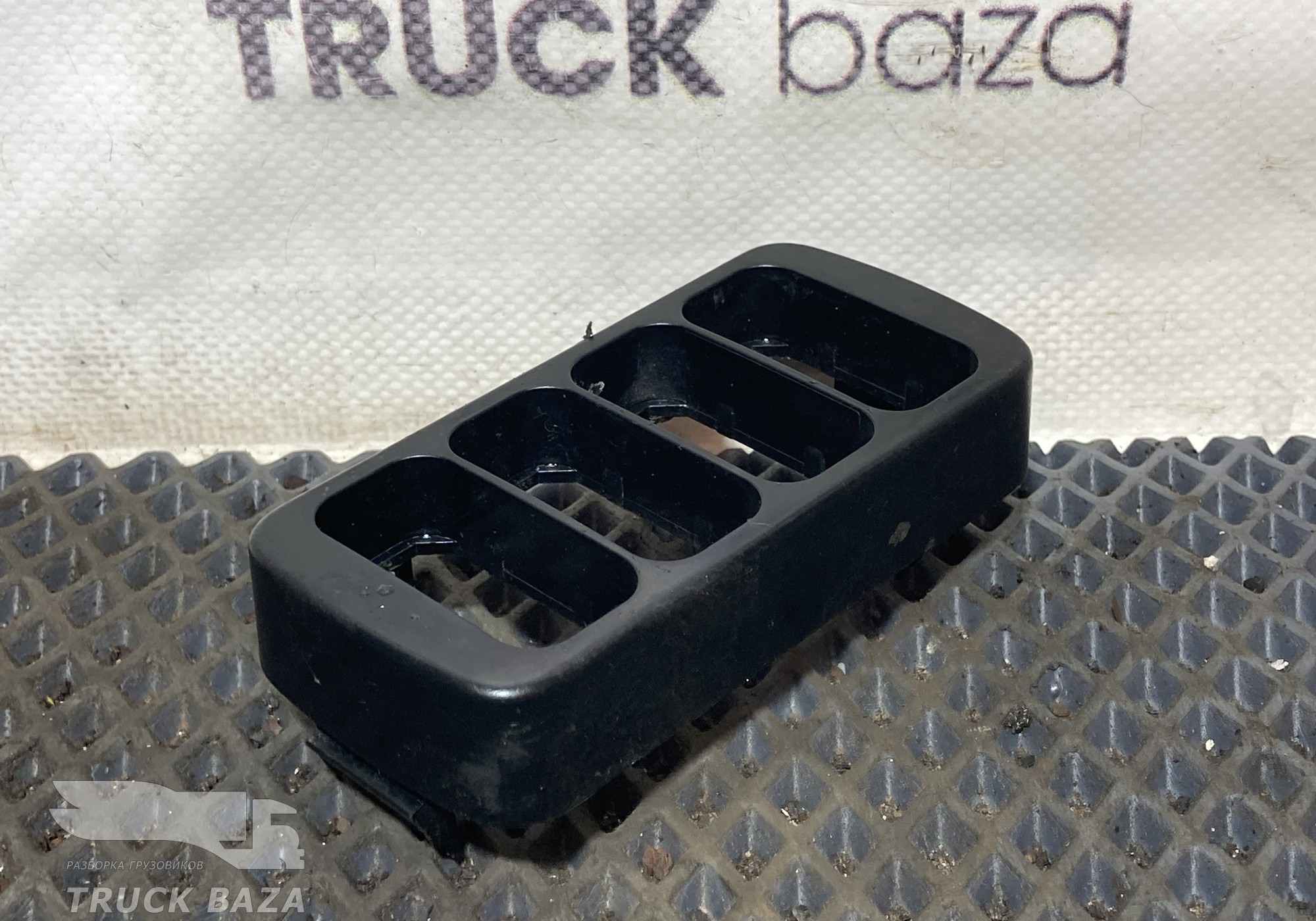 9406800034 Рамка кнопок