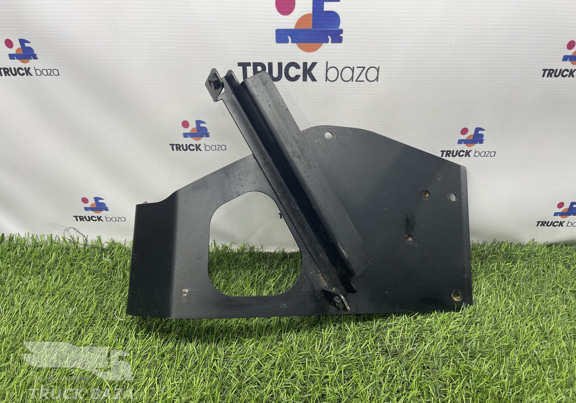 549015337152 Кронштейн торпедо для КАМАЗ 54901