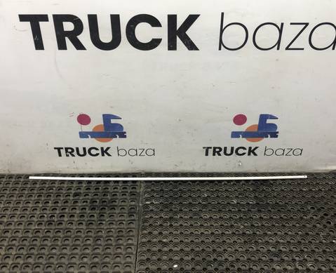 1727365 Направляющая шторки правая для Scania