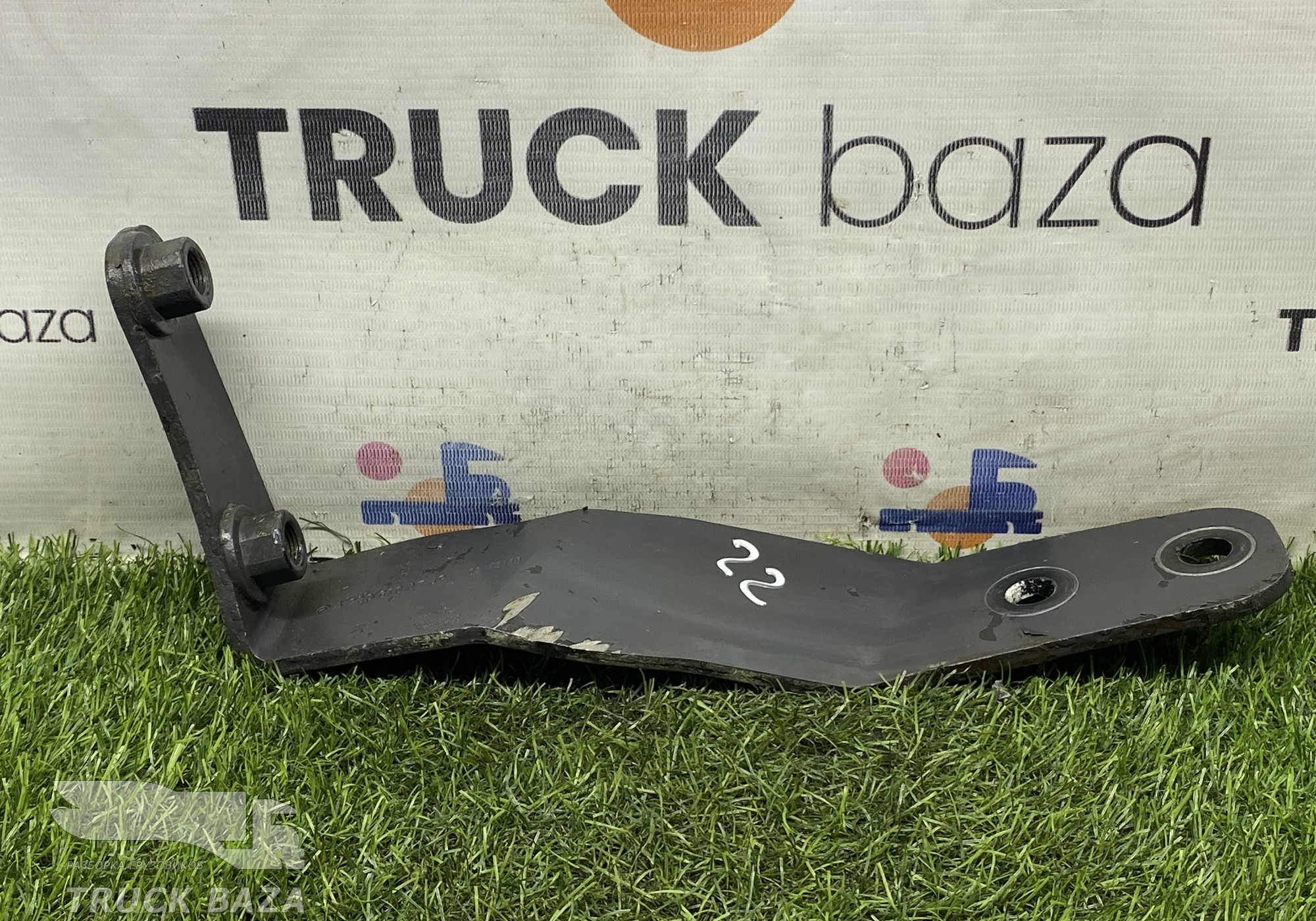 A9303100769 Кронштейн торсиона правый