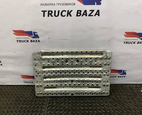 2049623 Трап на раму за кабиной для Scania 4-series R (с 1995 по 2007)