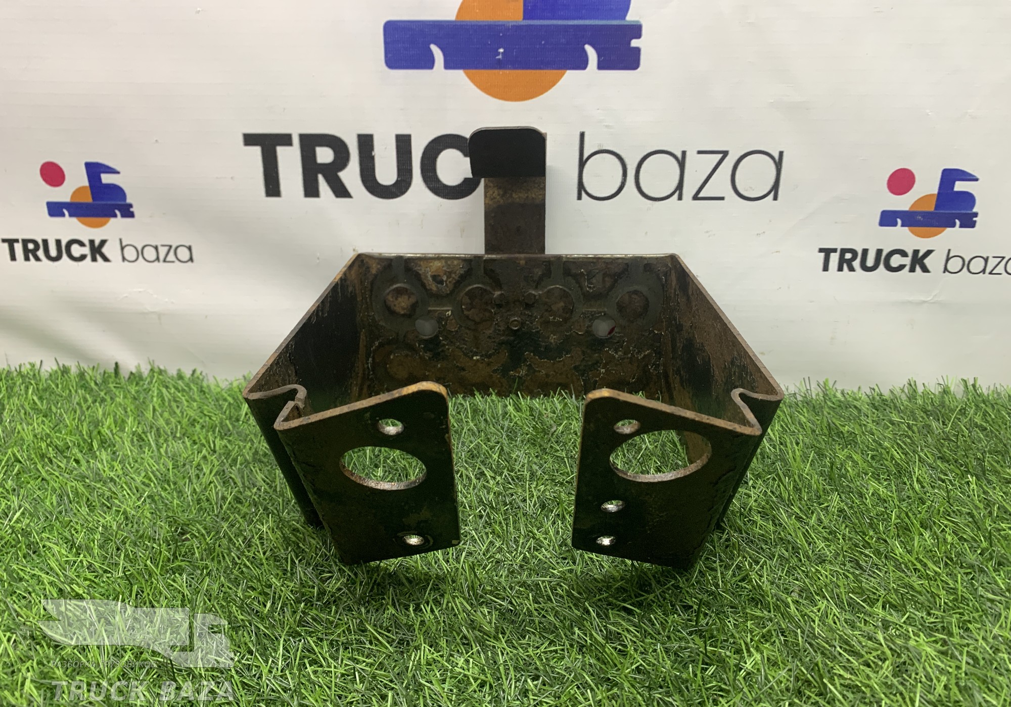 532053927010 Кронштейн противооткатного упора для КАМАЗ 5490 (с 2013)