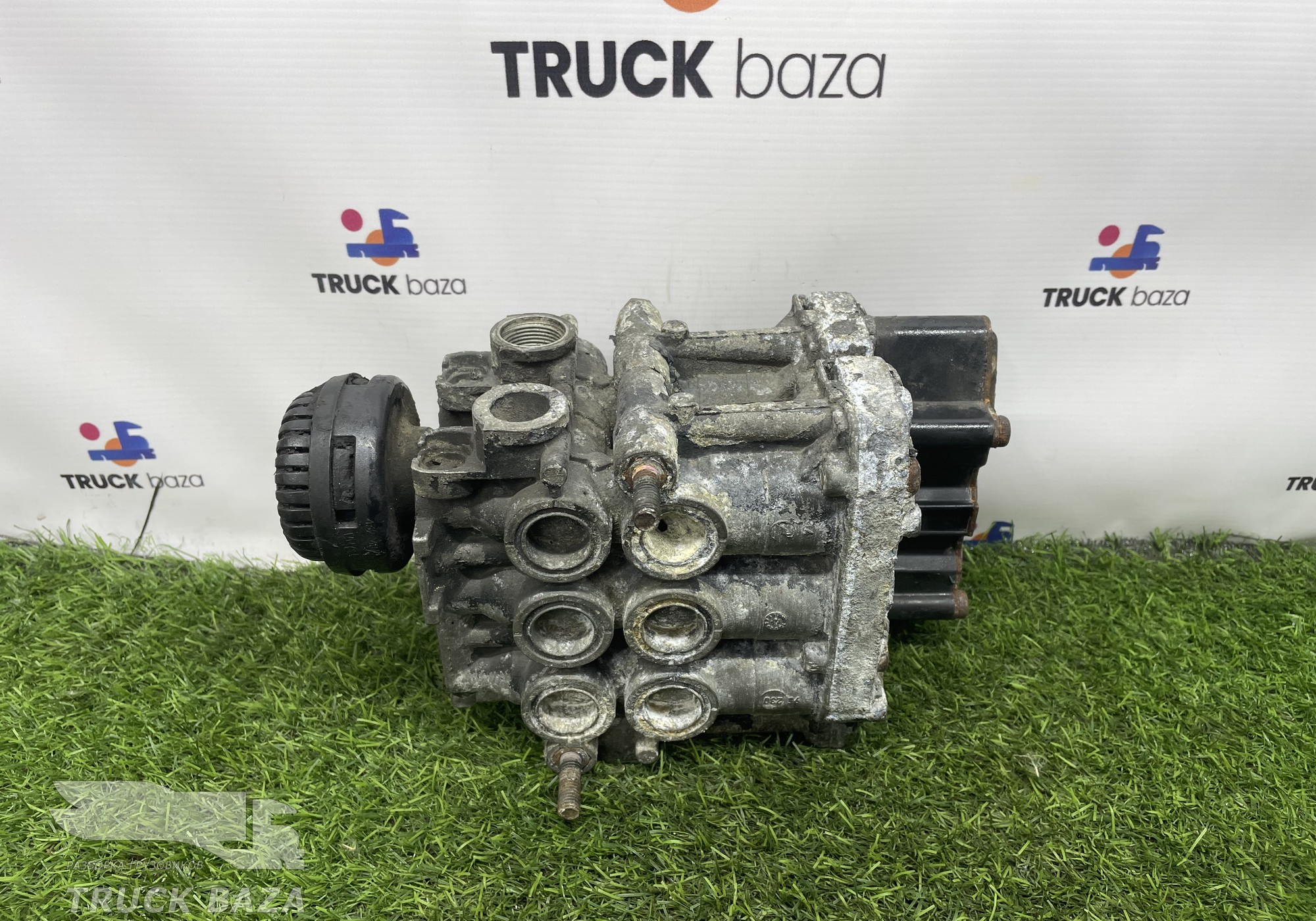 81259026147 Кран уровня пола главный