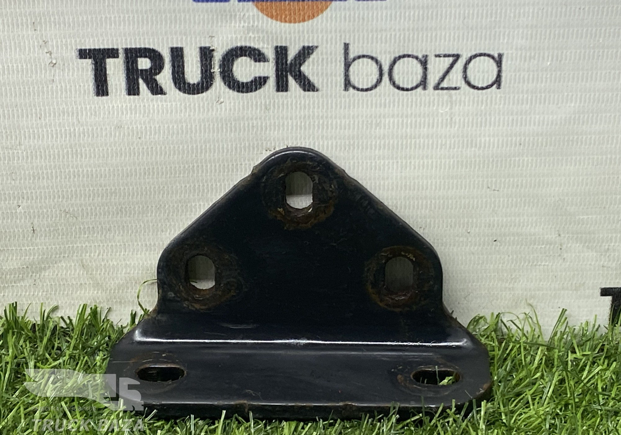 81416140035 Кронштейн переднего бампера для Man TGX I (с 2007)