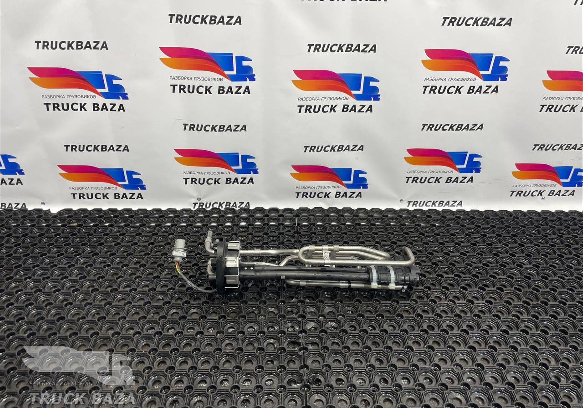 2134681 Заборник реагентов AdBlue для Daf XF106 (с 2012)