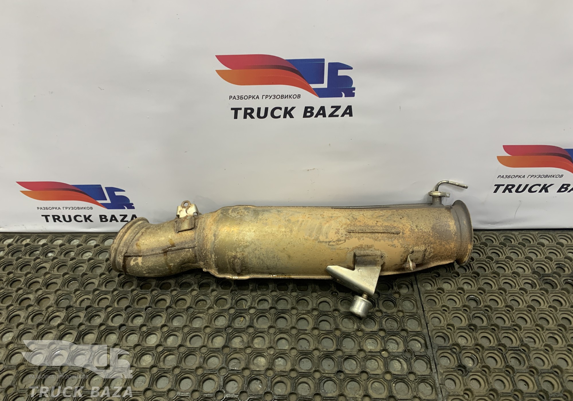51152305019 Приемная труба глушителя