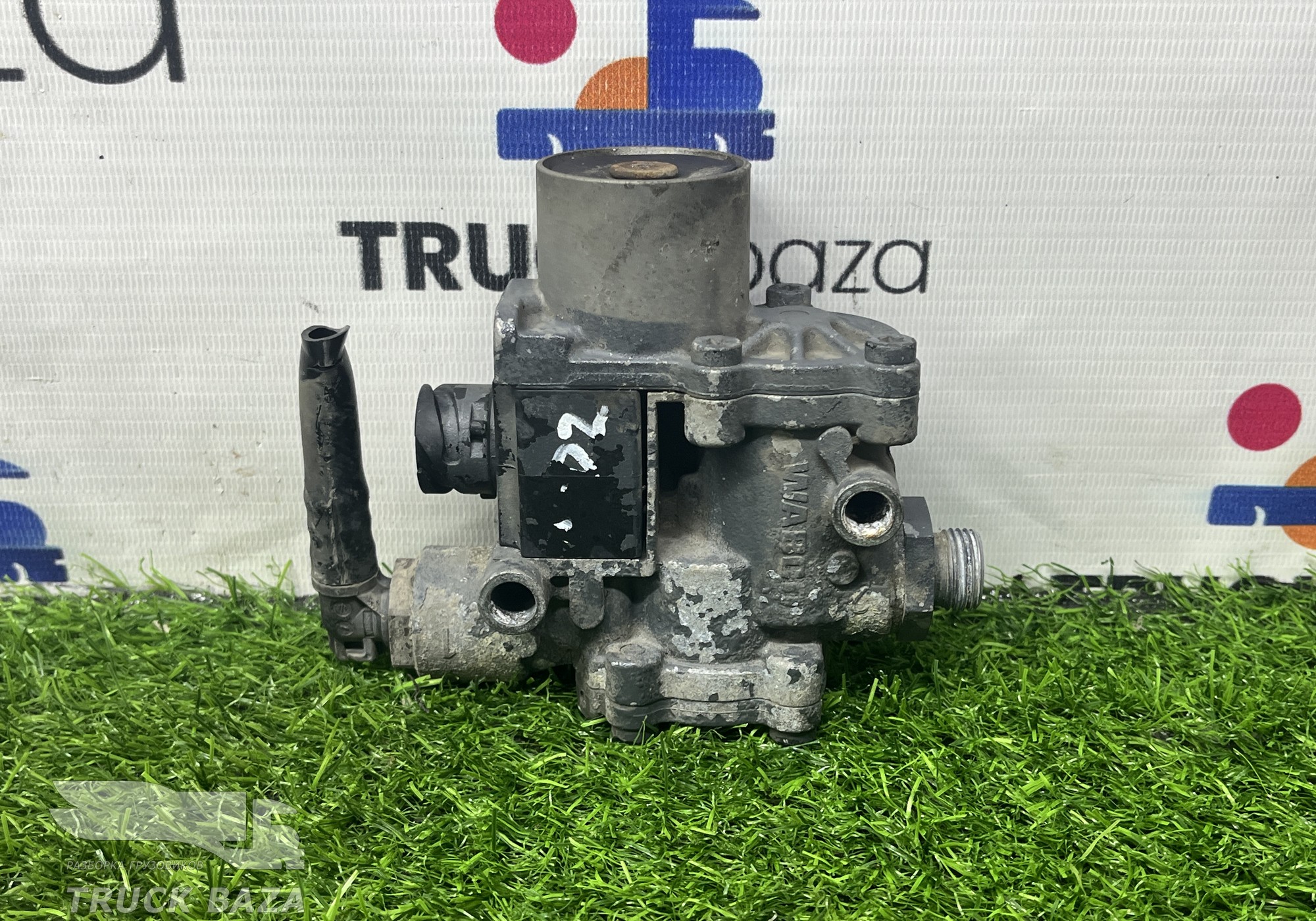 1304635 Кран ABS для Scania 4-series P (с 1995 по 2007)