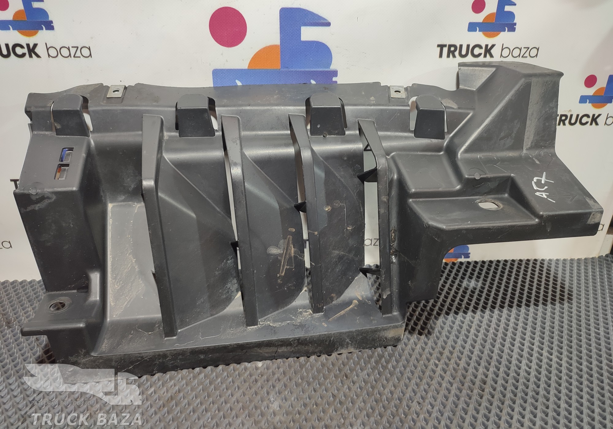 9615207323 Шумоизоляция двигателя для Mercedes-Benz Actros New Actros MP4 (с 2011)