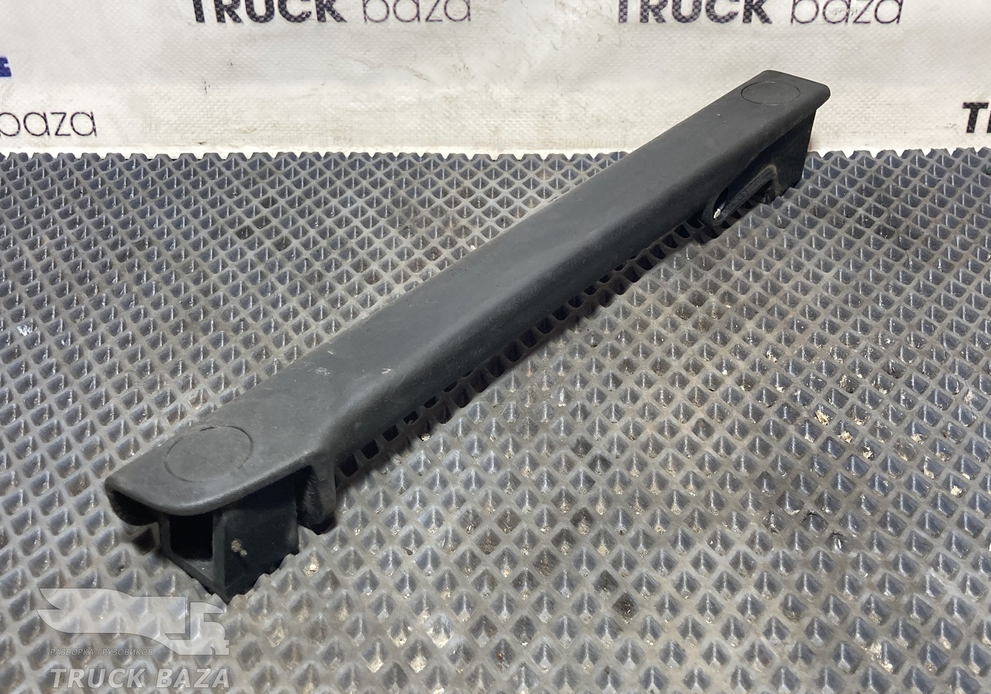 1907849 Ручка двери левой для Scania 5-series