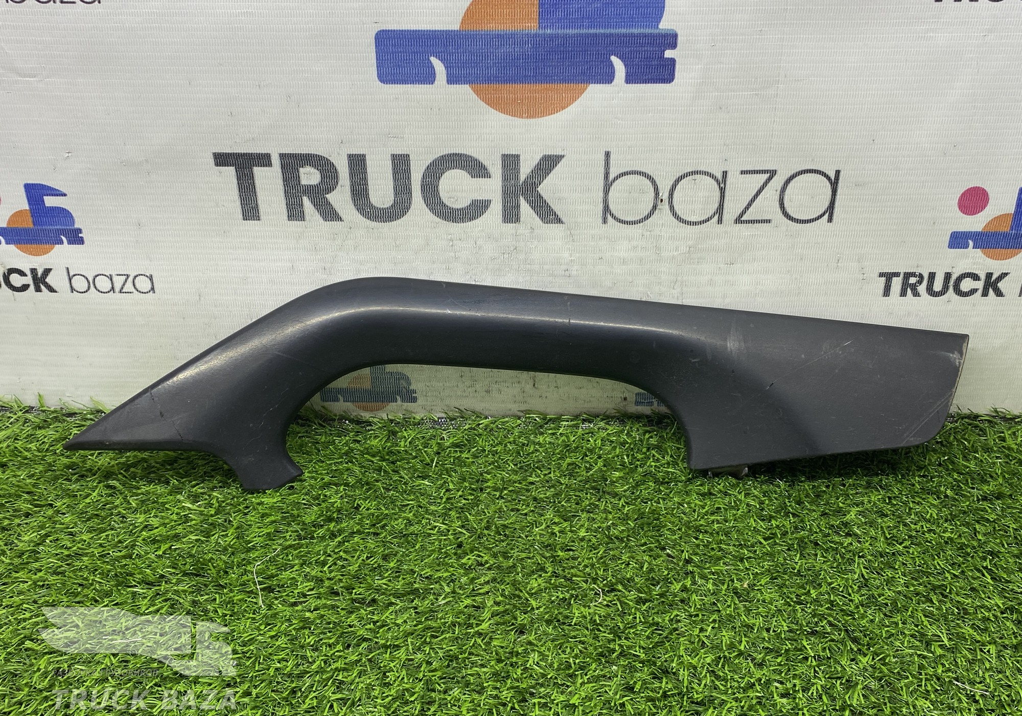 2285301 Накладка рукоятки двери