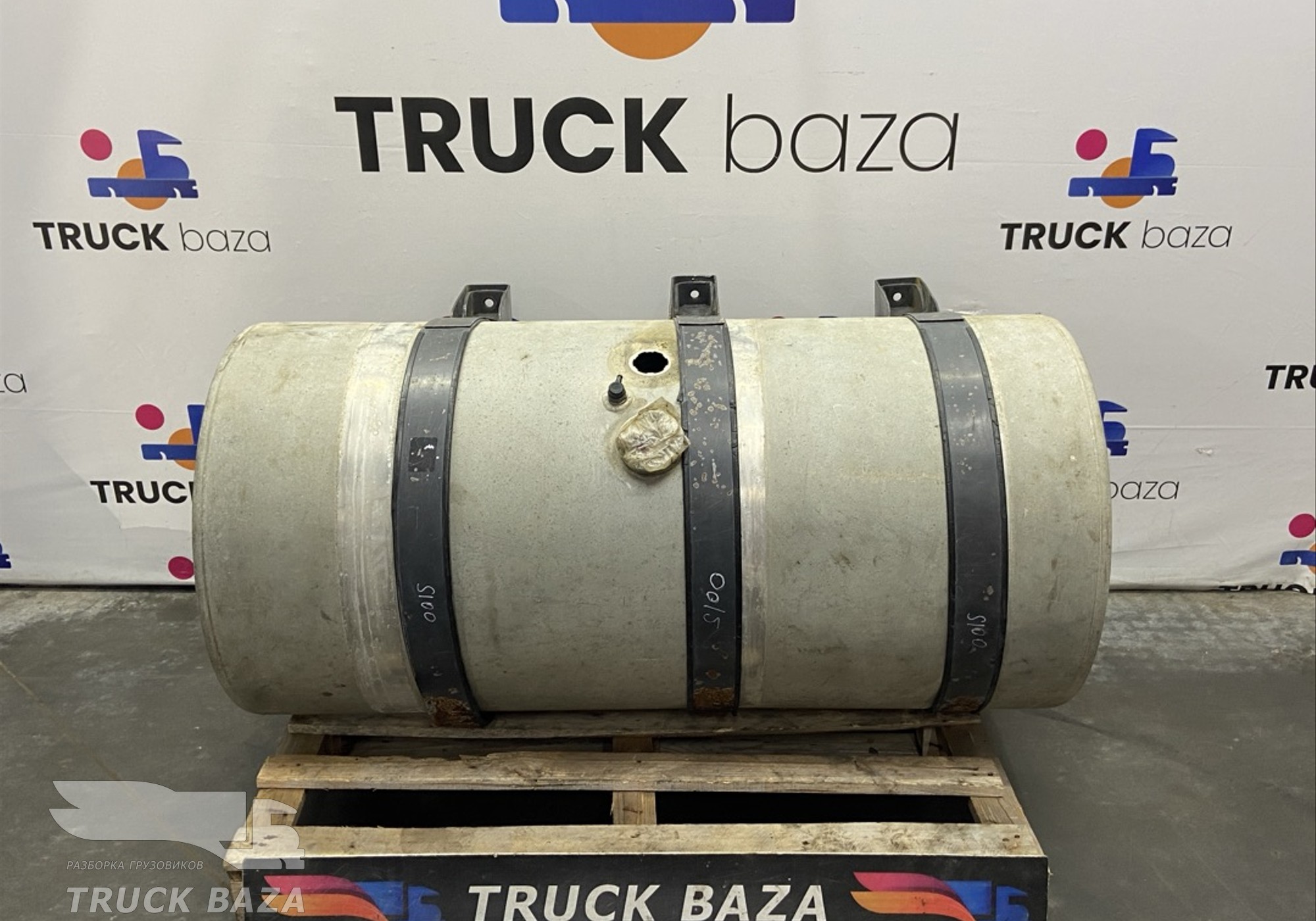 1879638 Бак топливный 440 L для Scania 6-series G (с 2016)