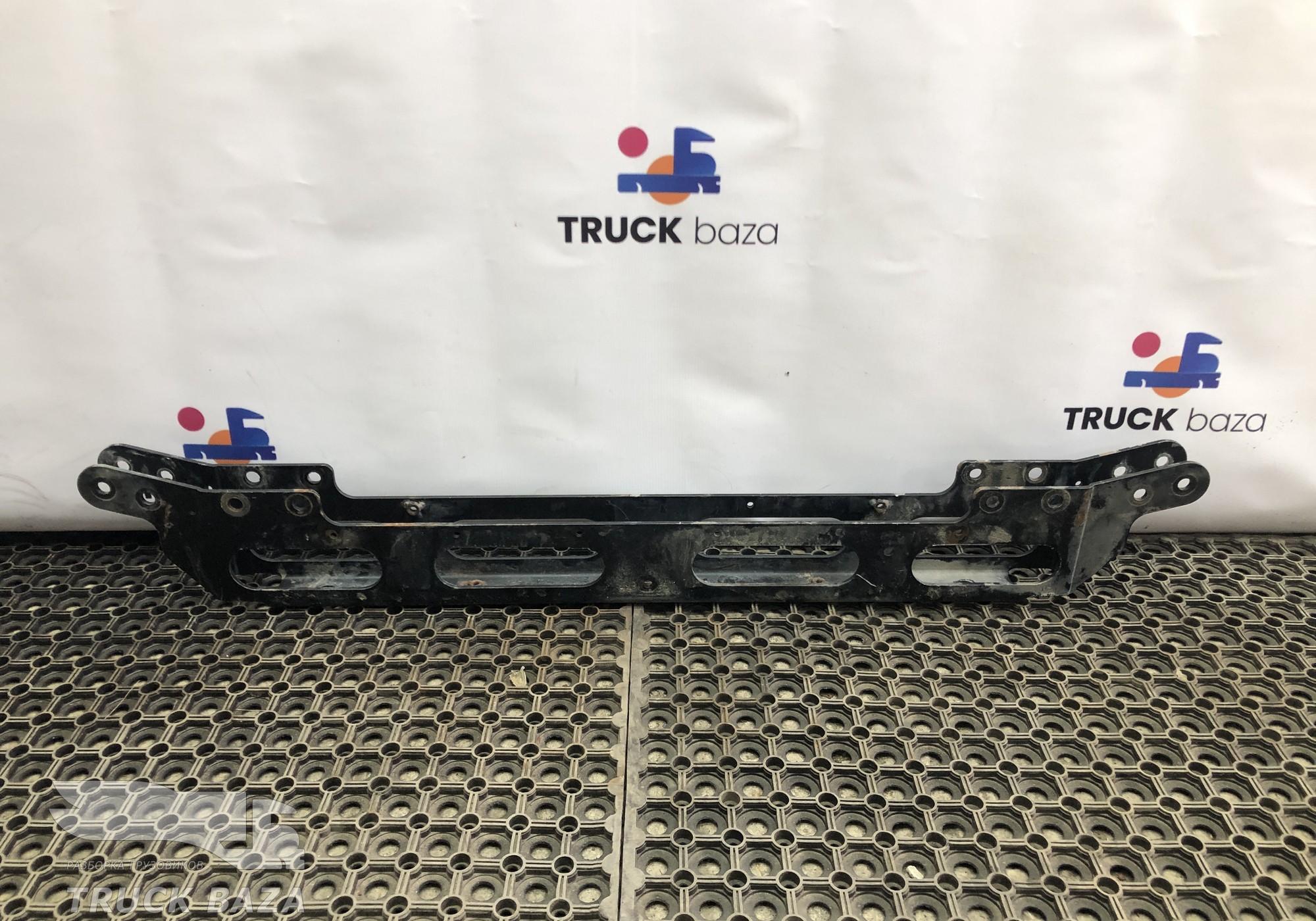 5490500101020 Кронштейн замков кабины для КАМАЗ 5490 (с 2013)