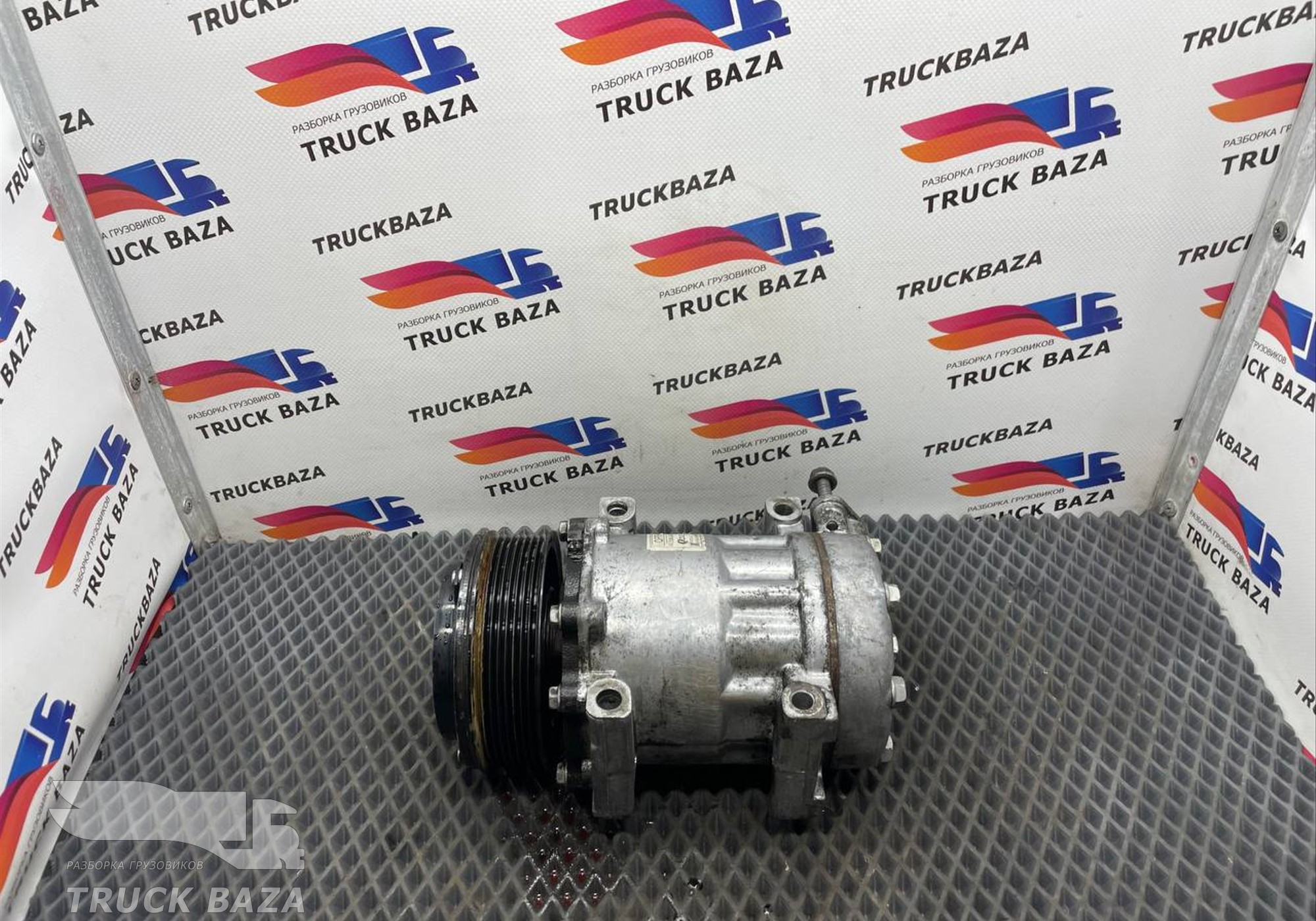 QP7H151935 Компрессор кондиционера для Ford F-MAX (с 2018)