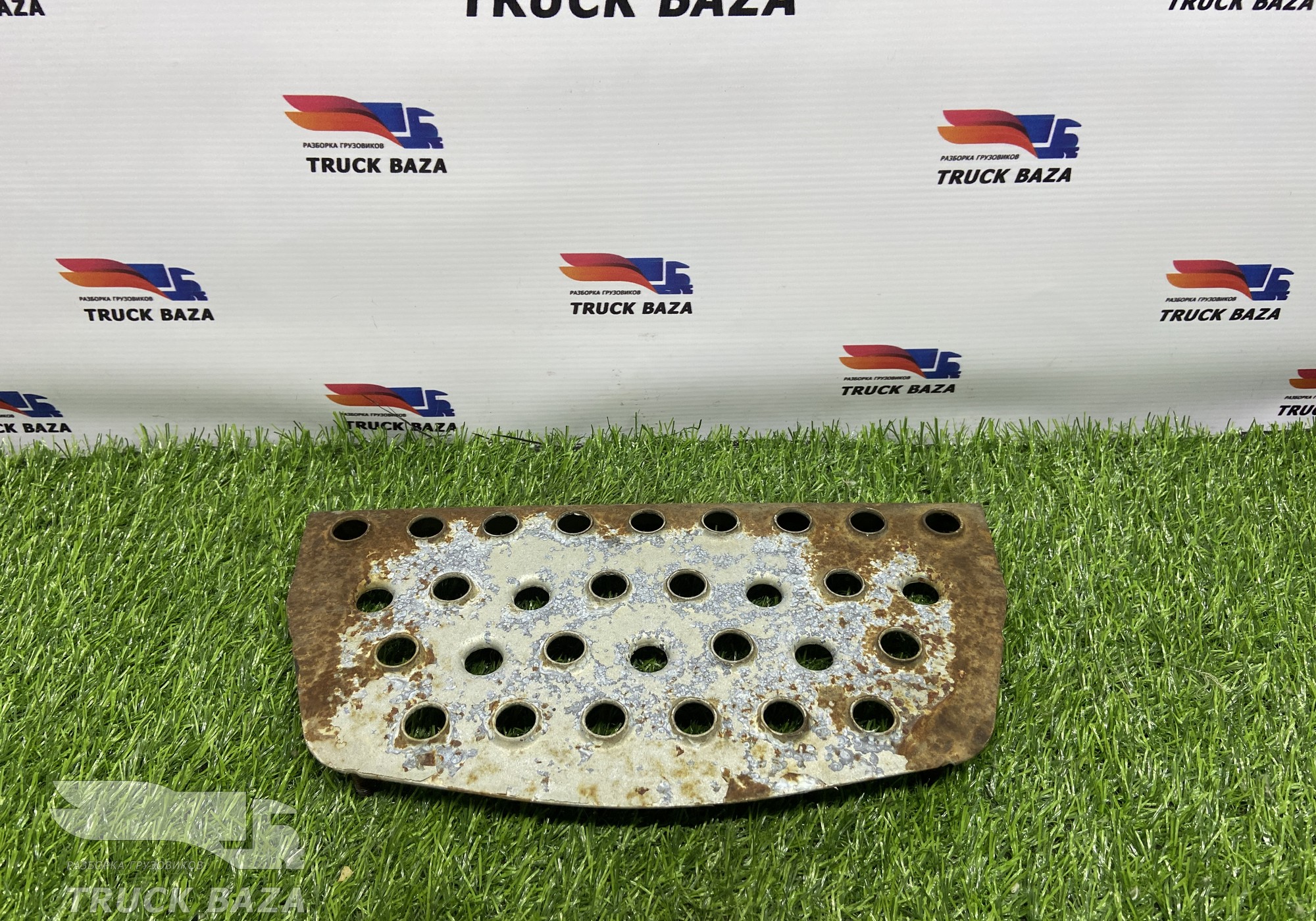 81615105187 Площадка подножки