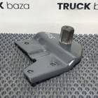 2325593 Кронштейн брызговика для Kia Mentor