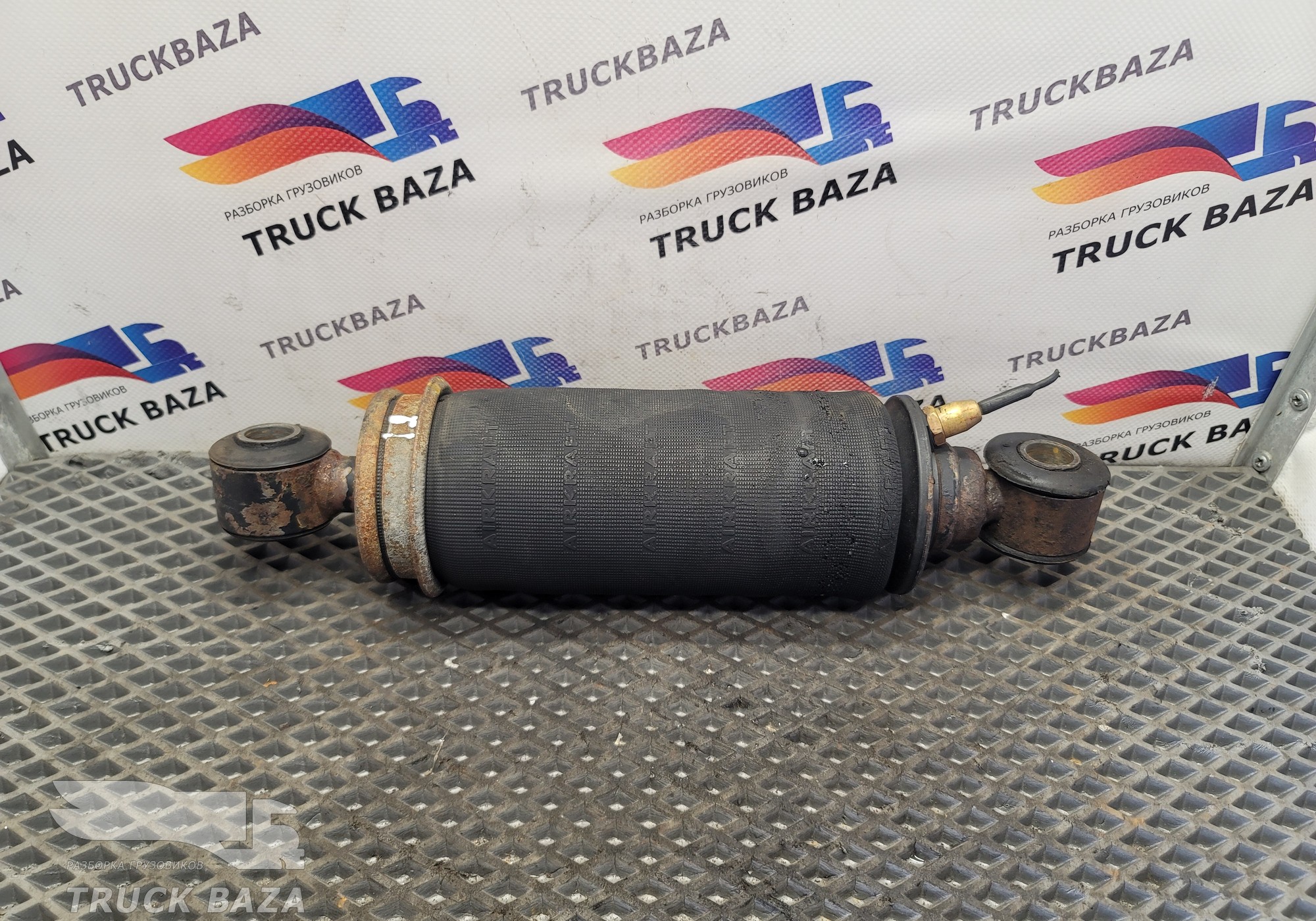 500357352 Подушка кабины задняя для Iveco