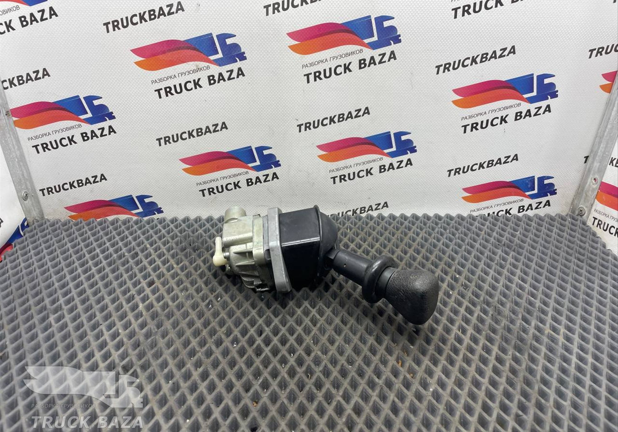 6450050 Кран ручного тормоза для Daf XF105 (с 2005)