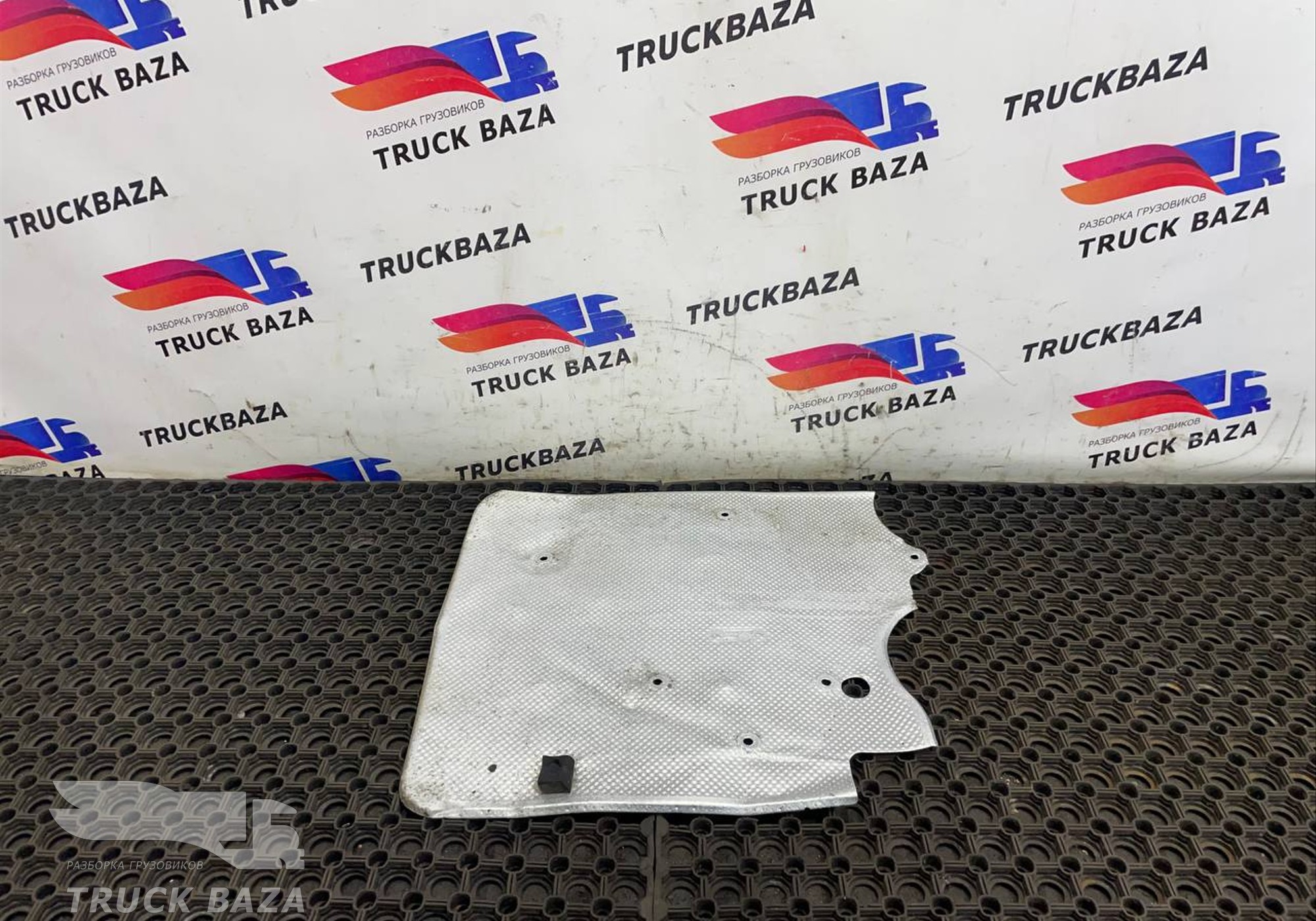 GC4616K040EE Теплозащитный экран для Ford F-MAX (с 2018)