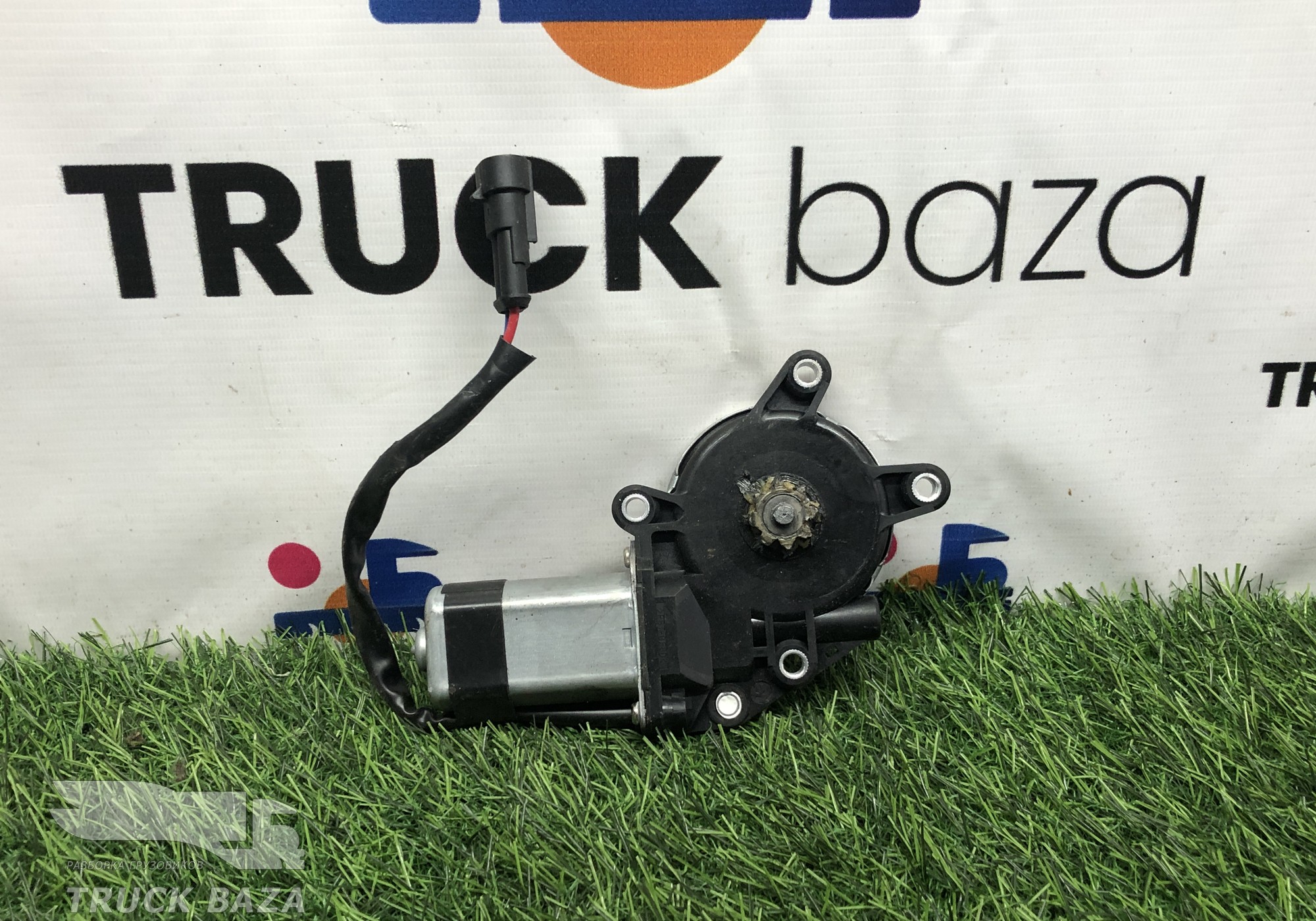 810W626450009 Моторчик стеклоподъемника правый для Sinotruk Sitrak C7H