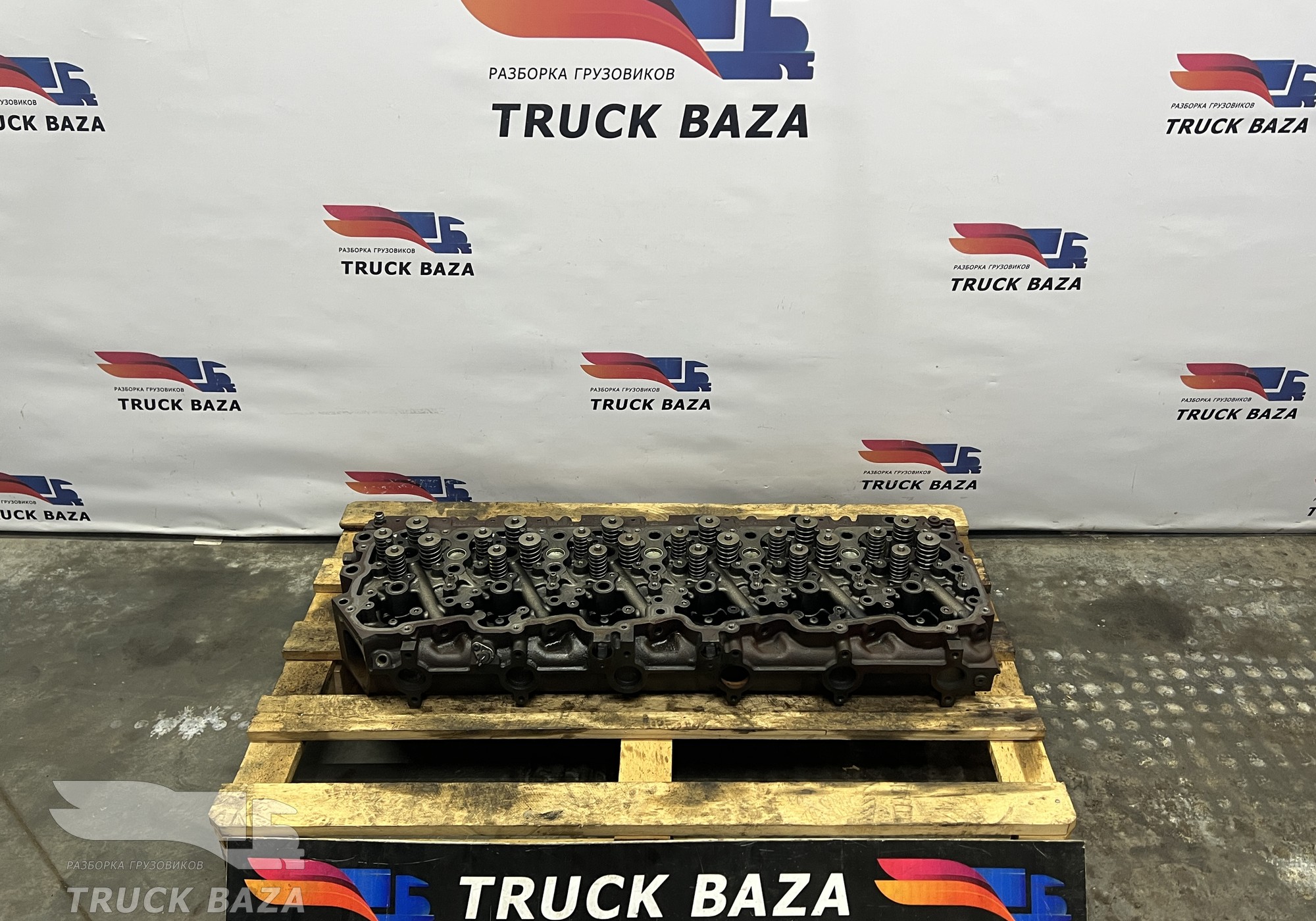 1833333 Головка блока цилиндров для Daf XF105 (с 2006 по 2020)