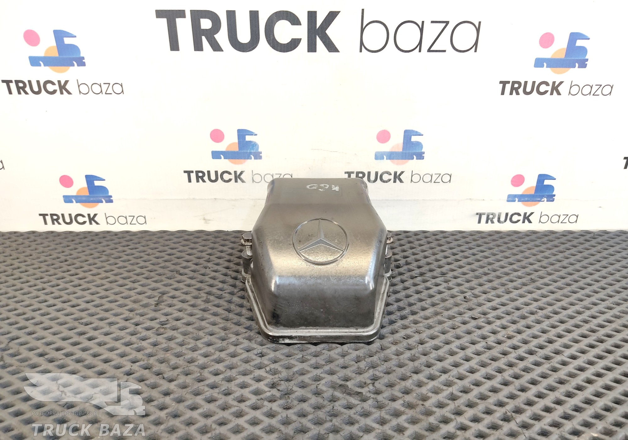 A4570100930 Крышка ГБЦ клапанная