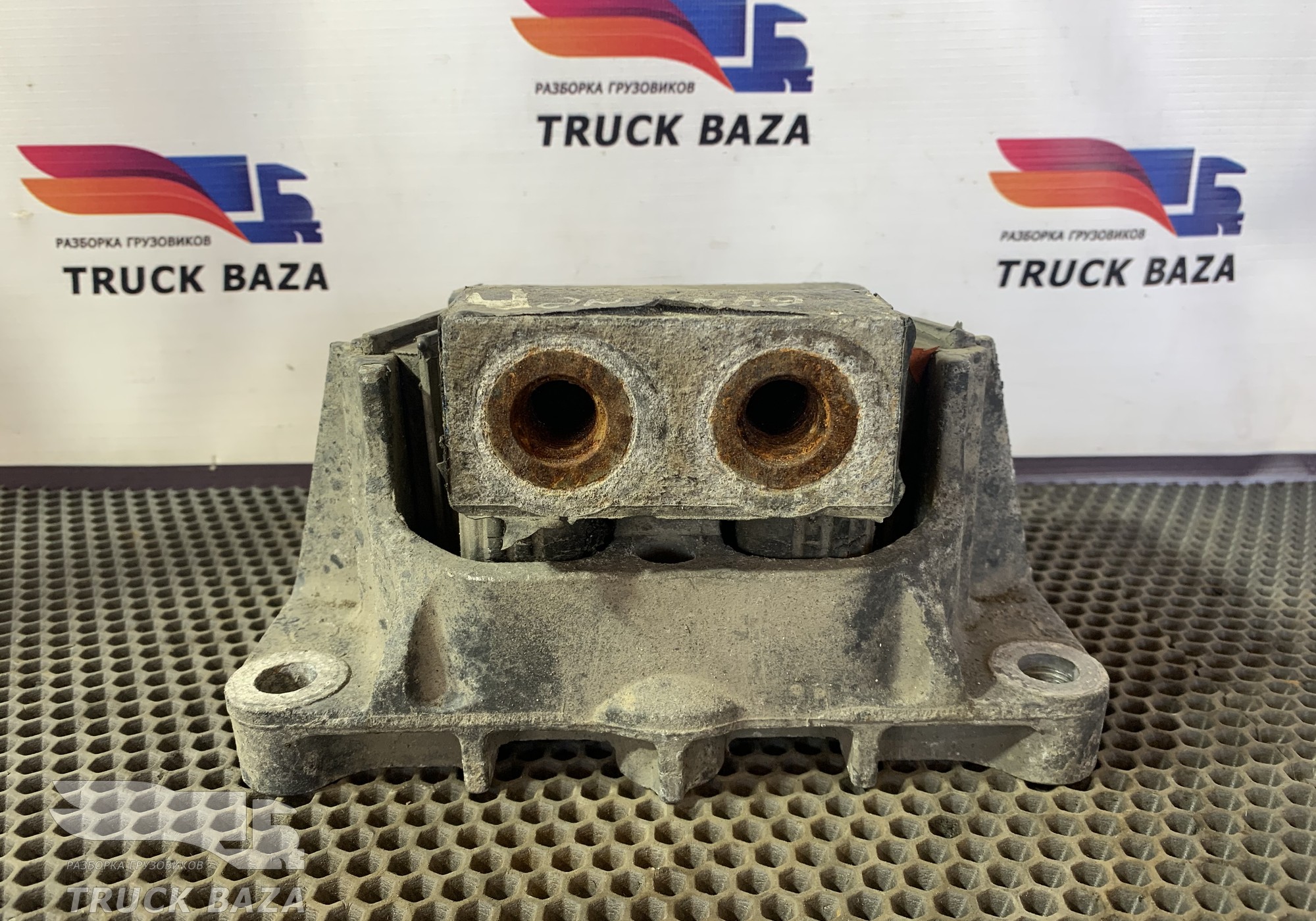 9582413013 Подушка двигателя для Mercedes-Benz Axor